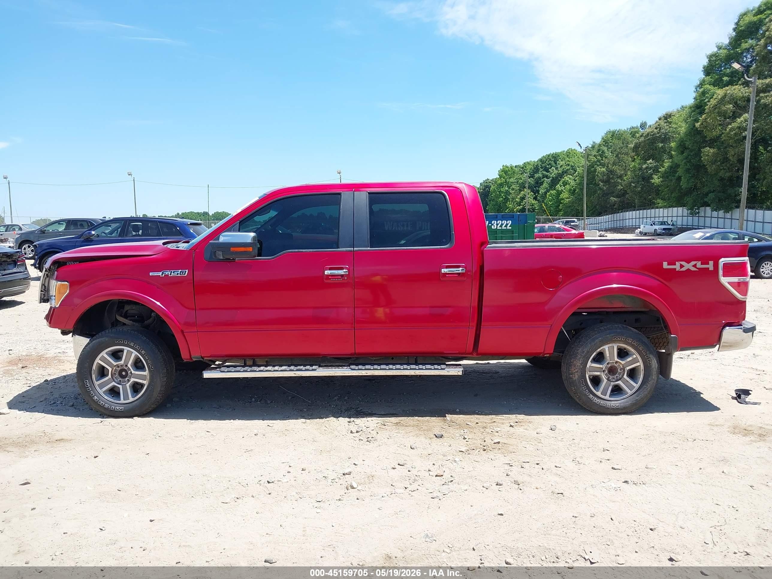 2011 Ford F-150 Lariat Red vin: 1FTFW1EF9BFA49659