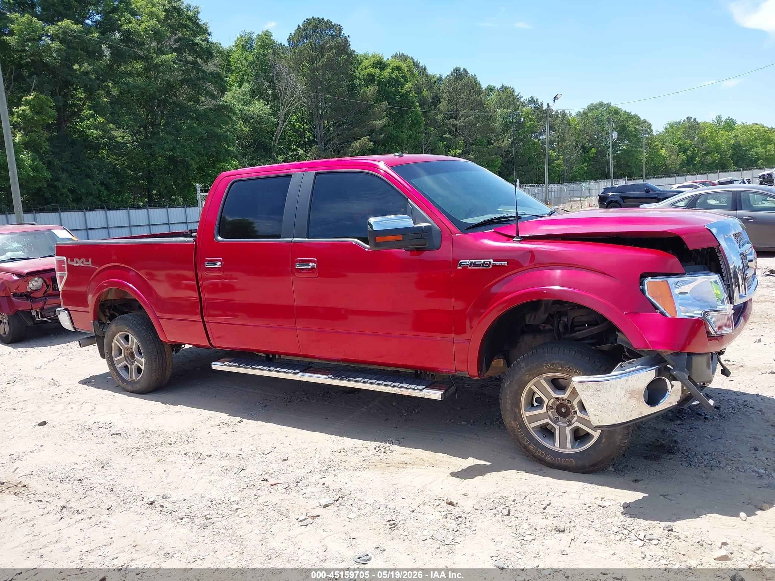2011 Ford F-150 Lariat Red vin: 1FTFW1EF9BFA49659