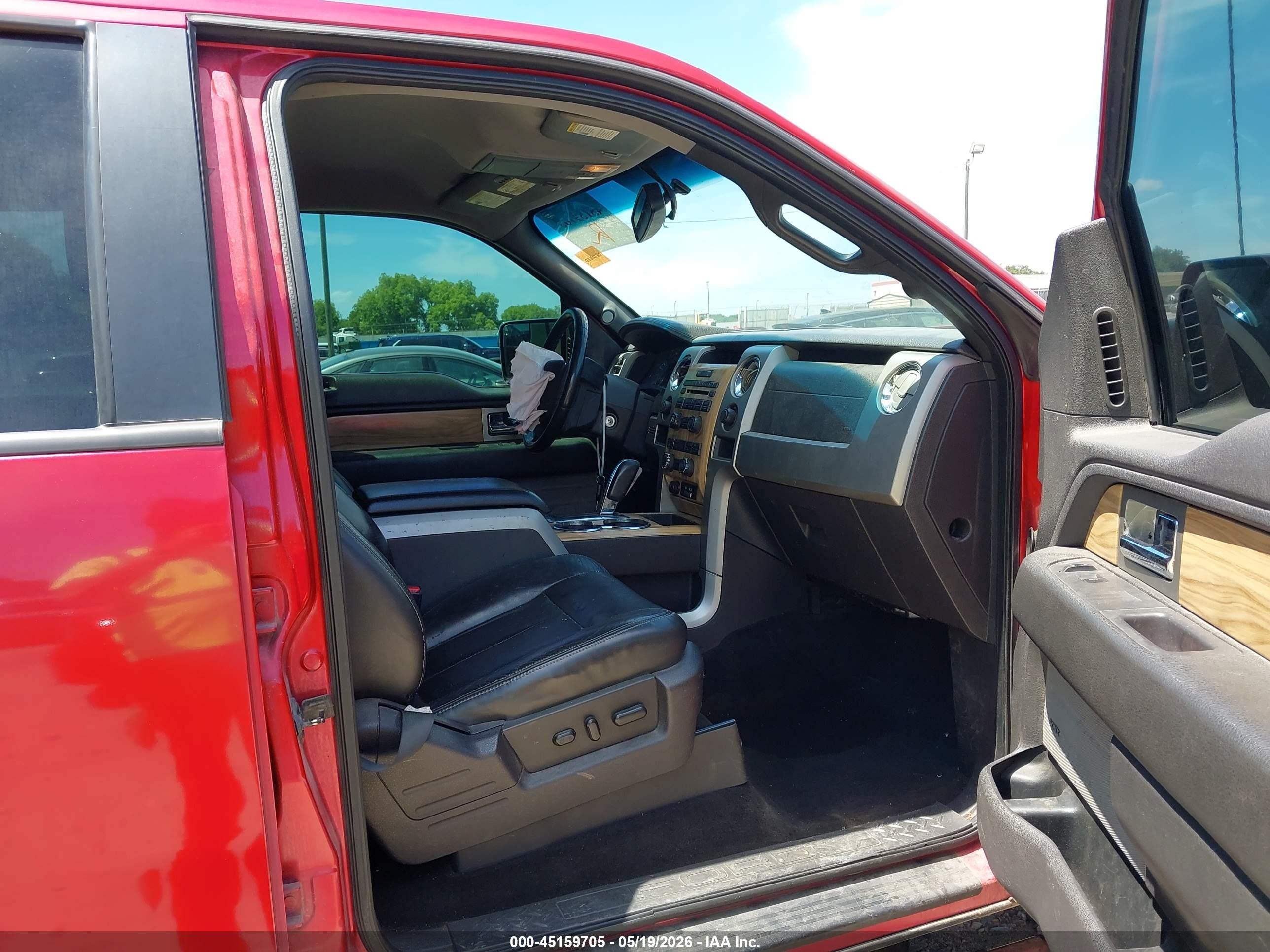 2011 Ford F-150 Lariat Red vin: 1FTFW1EF9BFA49659