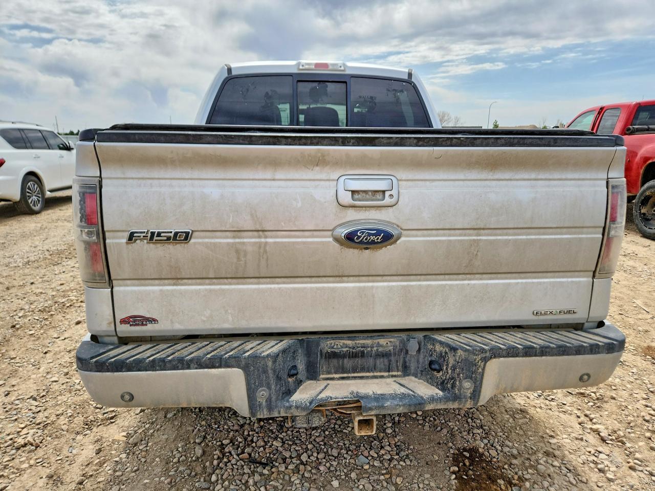 2011 Ford F150 Supercrew Silver vin: 1FTFW1EF9BFA62198