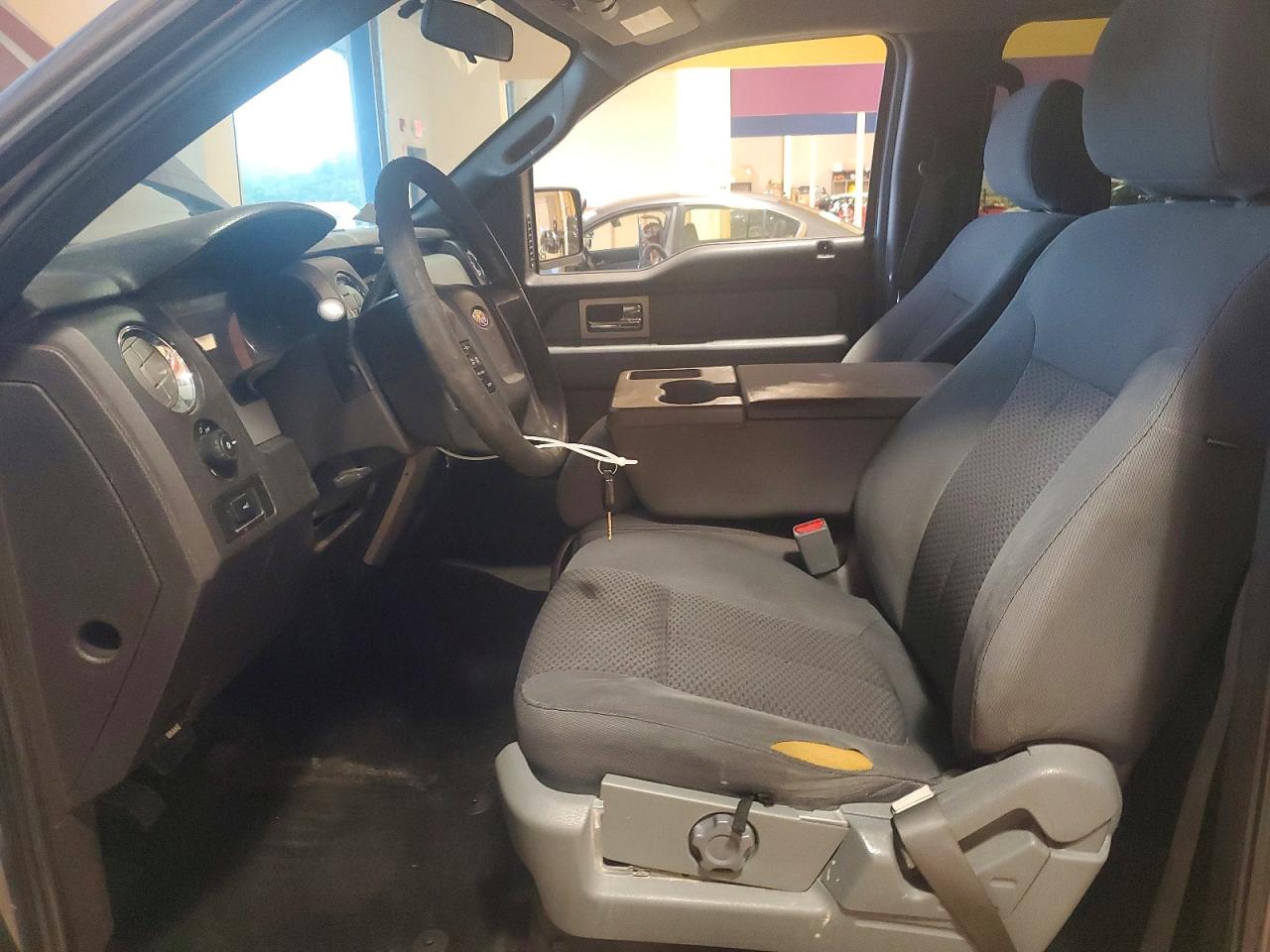 2011 Ford F150 Supercrew Серый vin: 1FTFW1EF9BKD76411
