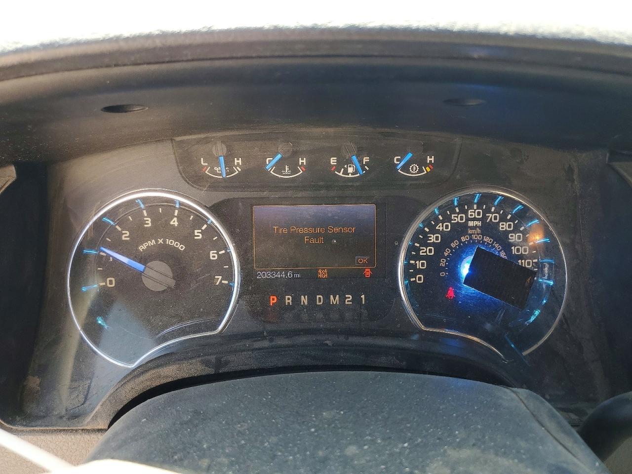 2013 Ford F150 White vin: 1FTFW1EF9DKD52905