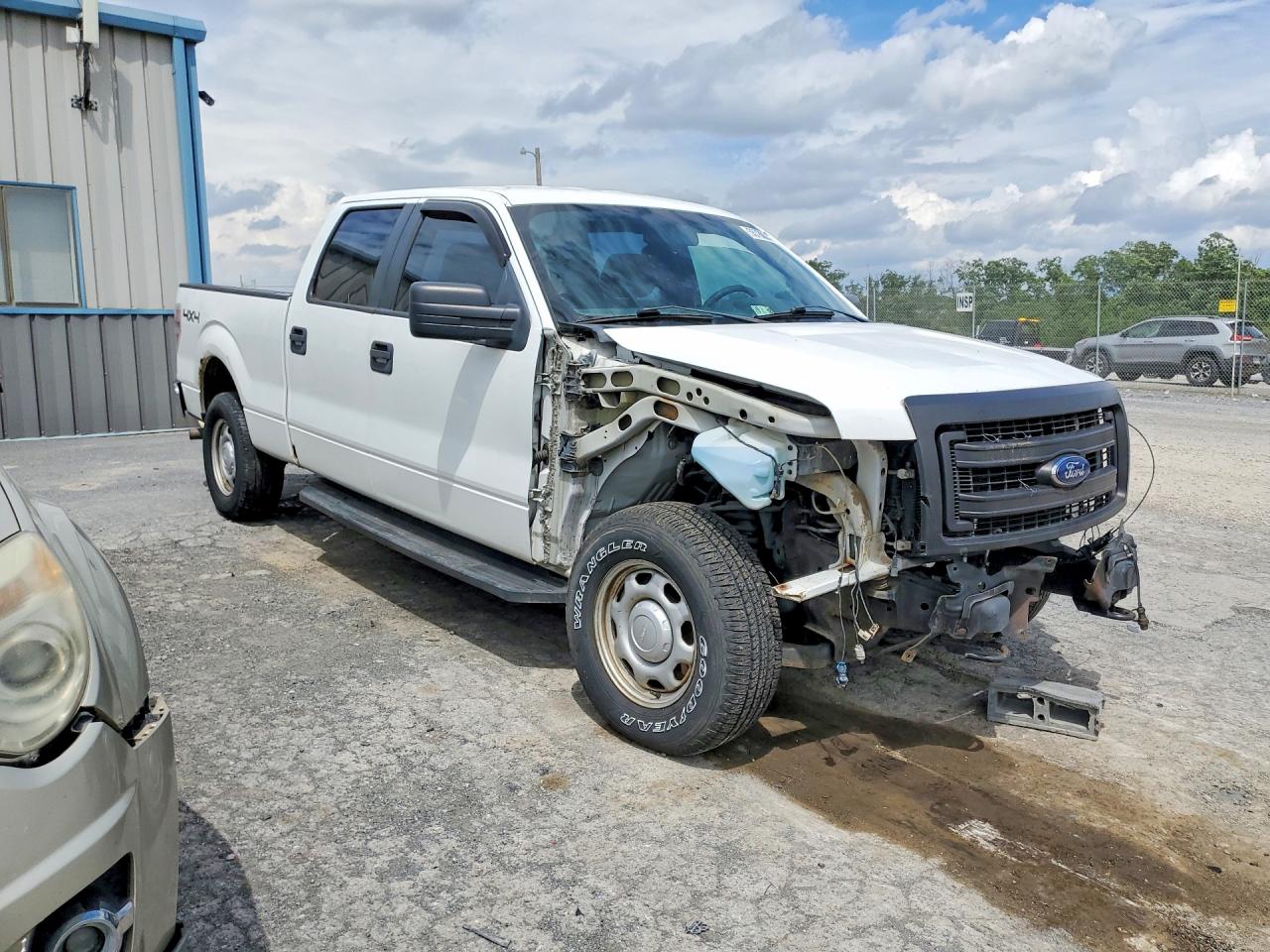2013 Ford F150 Supercrew White vin: 1FTFW1EF9DKE57461