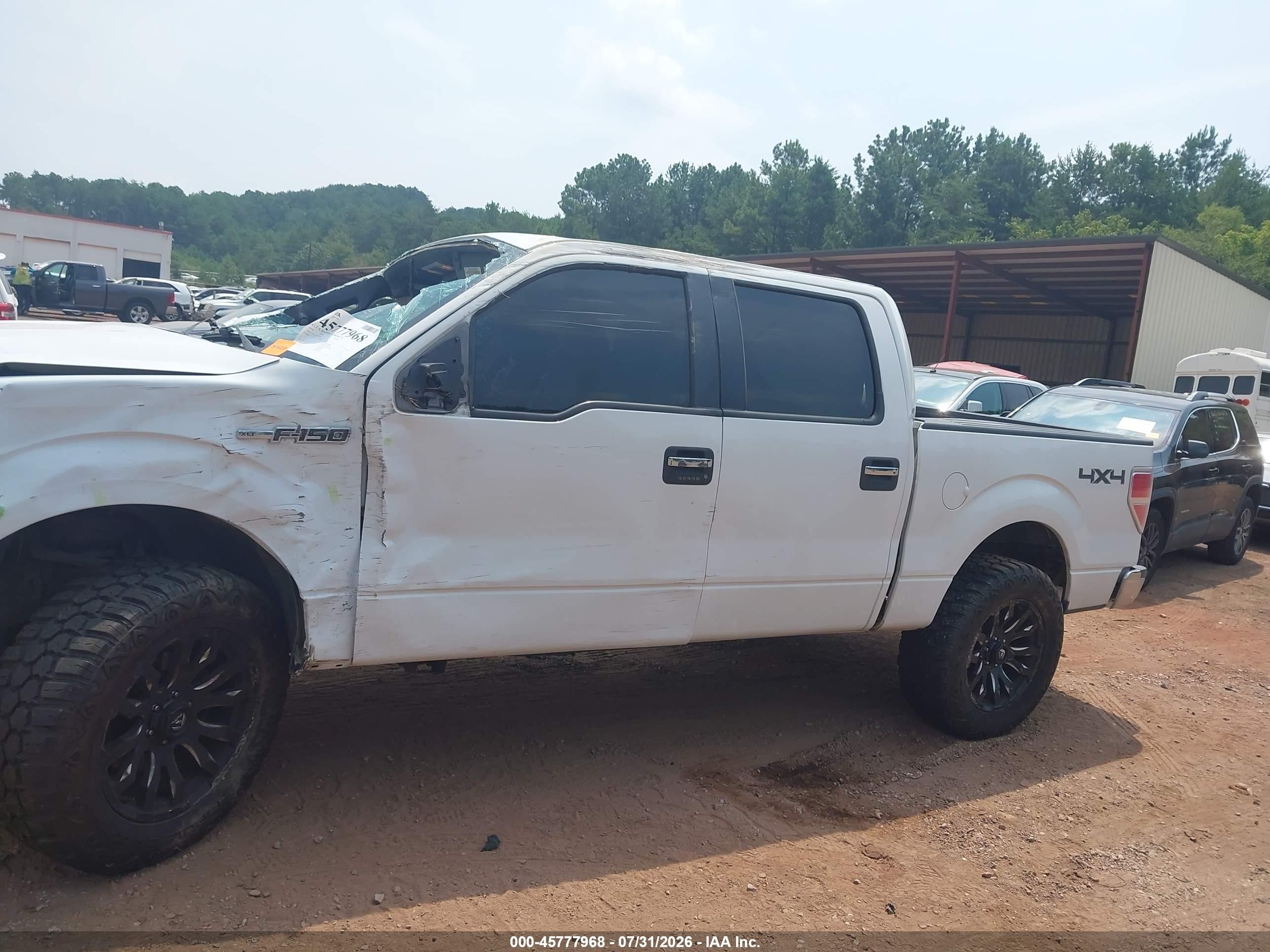 2014 Ford F-150 Xlt White vin: 1FTFW1EF9EFB02400