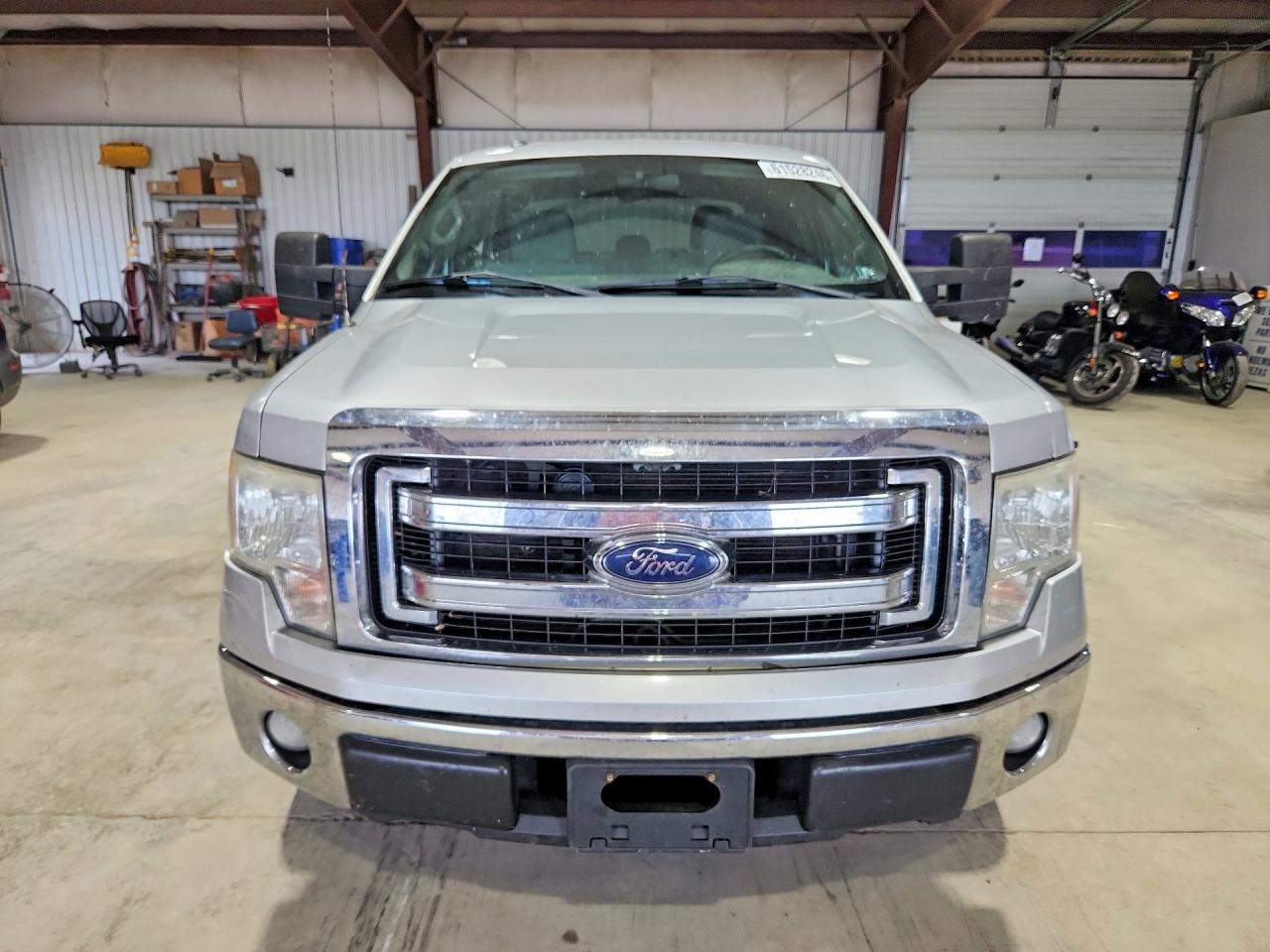 2014 Ford F150 Supercrew Silver vin: 1FTFW1EF9EFB18807