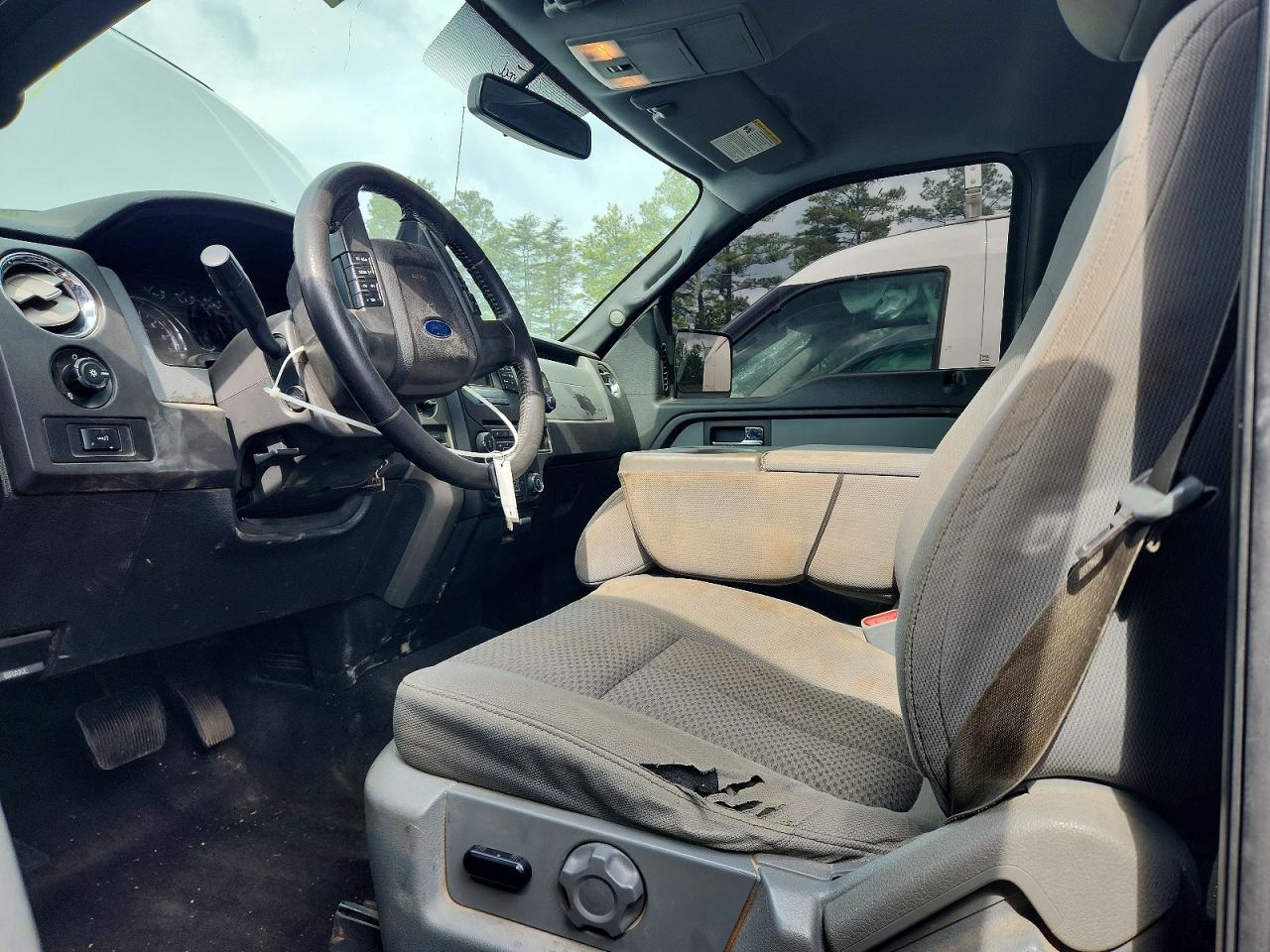 2014 Ford F150 Supercrew Серебряный vin: 1FTFW1EF9EFB19469