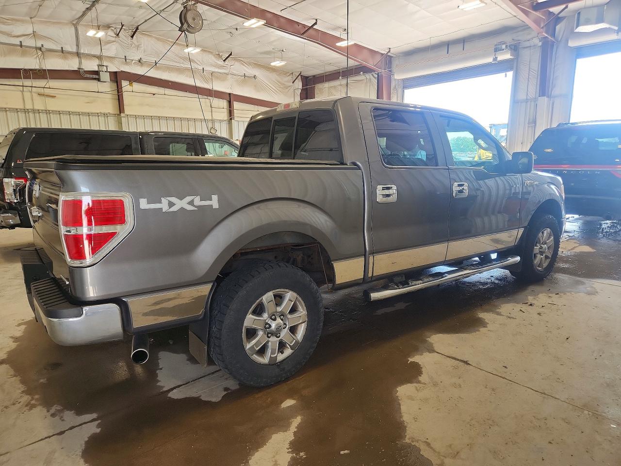 2014 Ford F150 Supercrew Серый vin: 1FTFW1EF9EFB28382