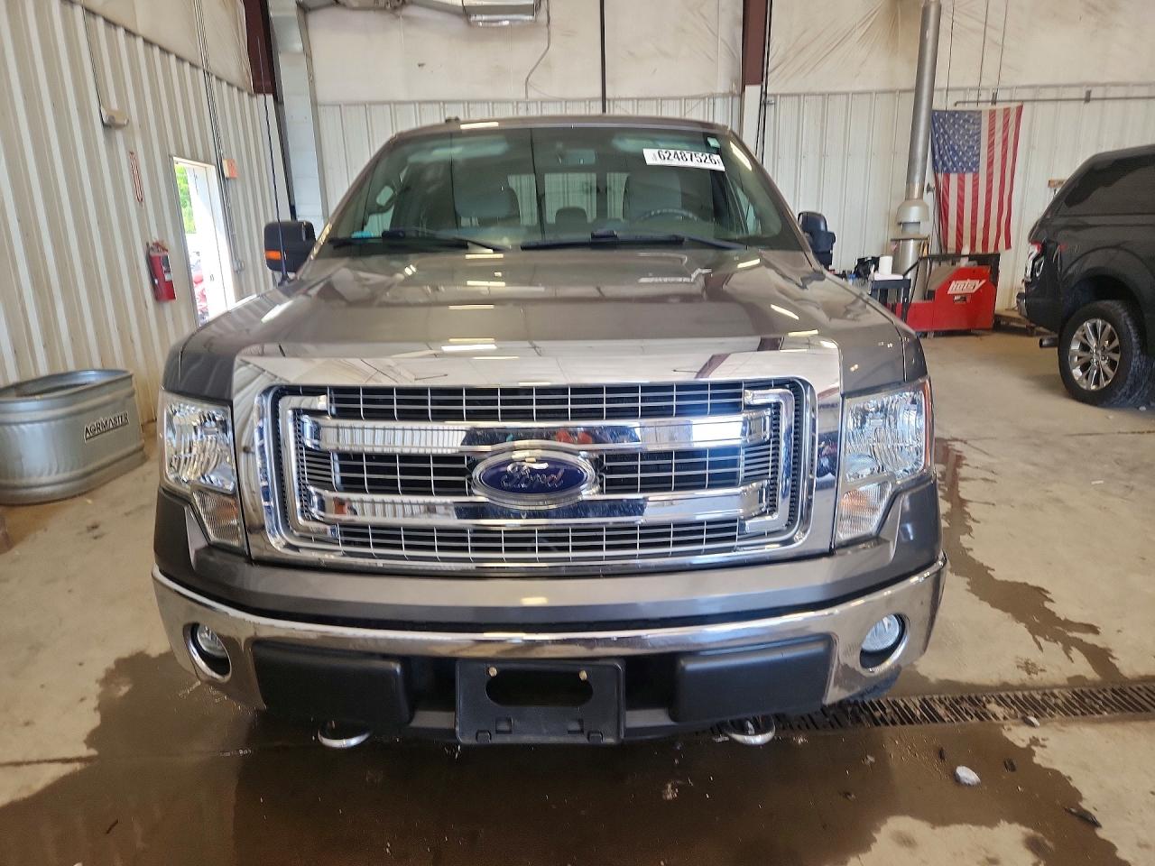 2014 Ford F150 Supercrew Серый vin: 1FTFW1EF9EFB28382