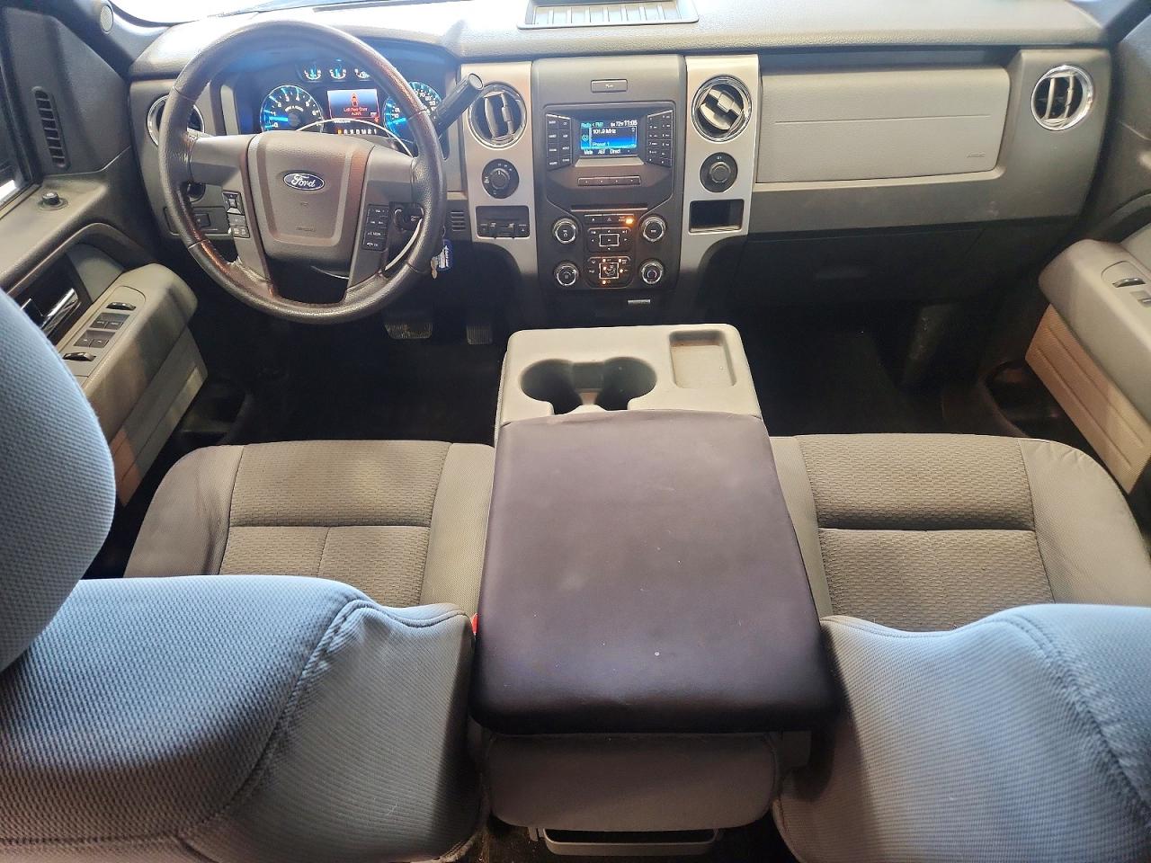 2014 Ford F150 Supercrew Серый vin: 1FTFW1EF9EFB28382