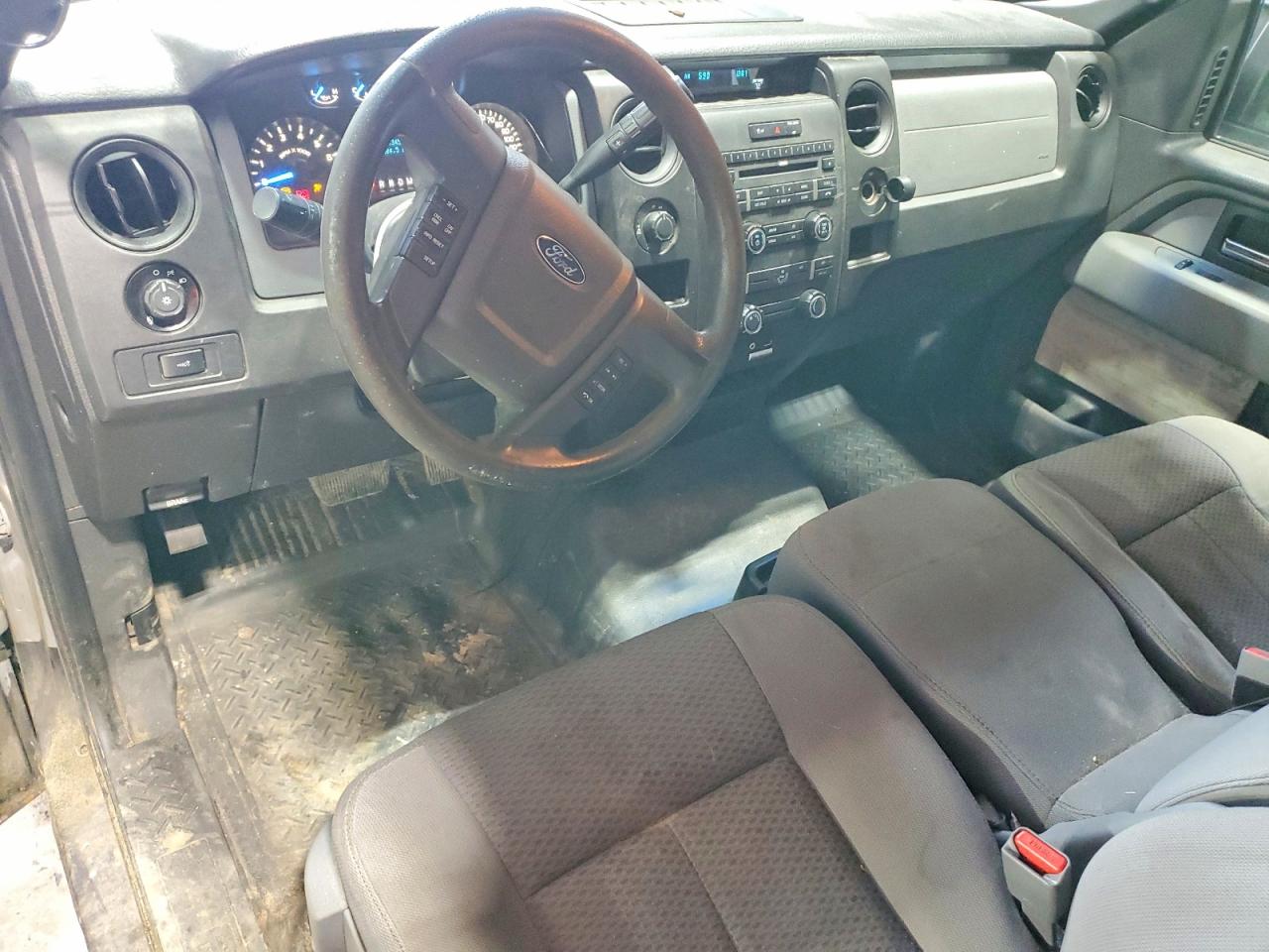 2014 Ford F150 Supercrew Silver vin: 1FTFW1EF9EFB73340