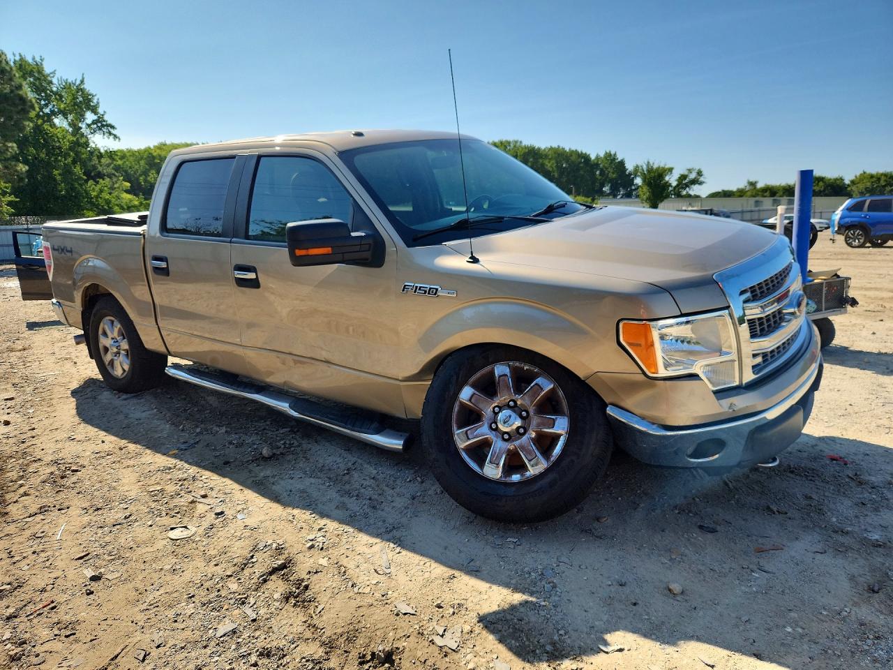 2014 Ford F150 Supercrew Gold vin: 1FTFW1EF9EFB97153