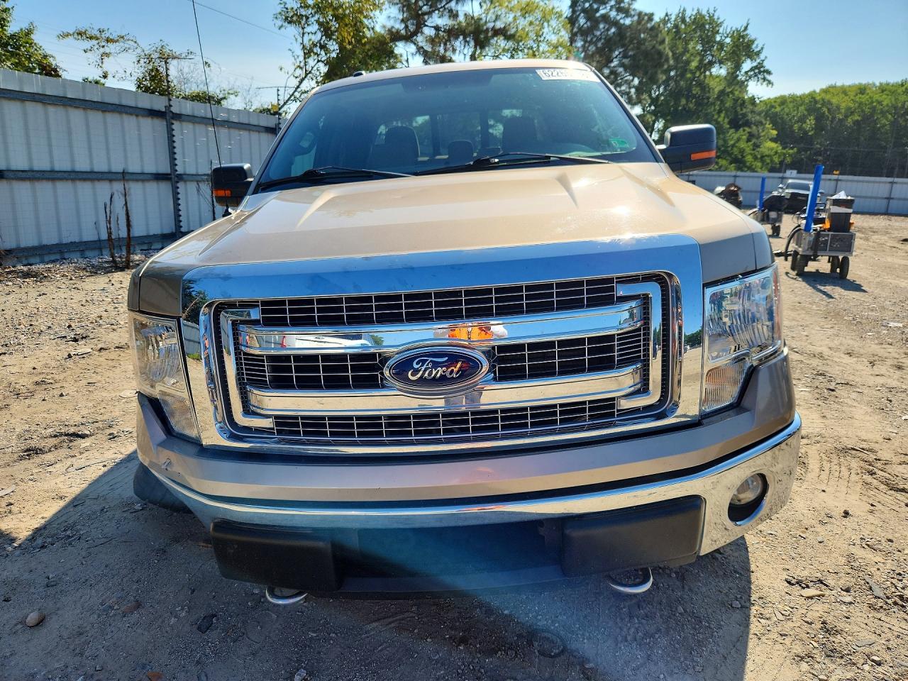 2014 Ford F150 Supercrew Gold vin: 1FTFW1EF9EFB97153