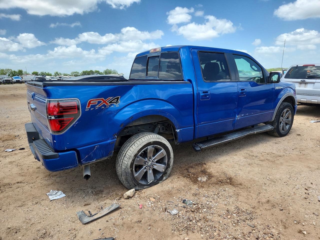 2014 Ford F150 Supercrew Синий vin: 1FTFW1EF9EKD15306