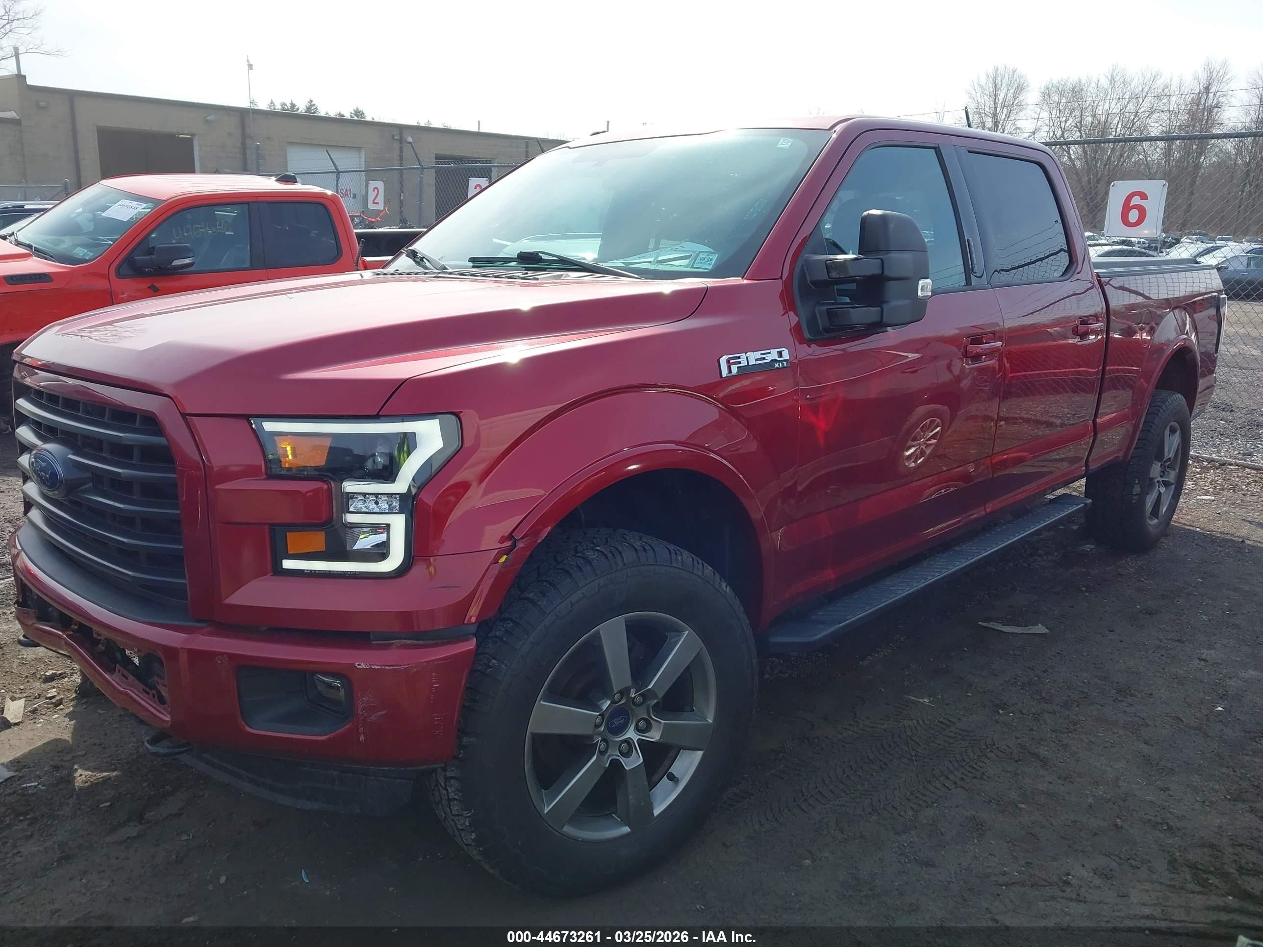 2015 Ford F-150 Xlt Burgundy vin: 1FTFW1EF9FFA44404