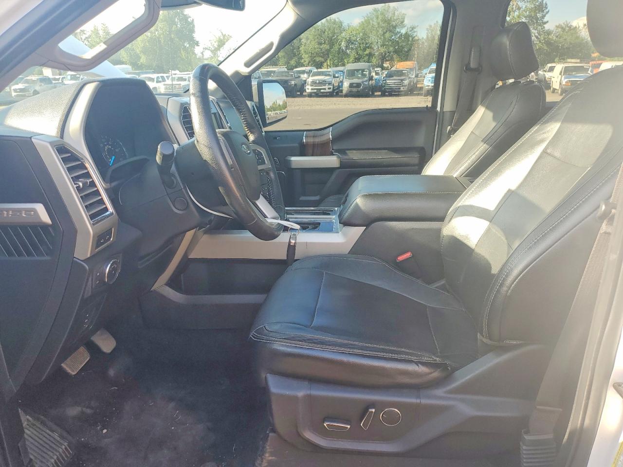 2015 Ford F150 Supercrew White vin: 1FTFW1EF9FKE00650