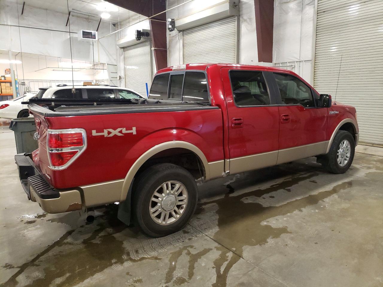 2011 Ford F150 Supercrew Red vin: 1FTFW1EFXBFA27010