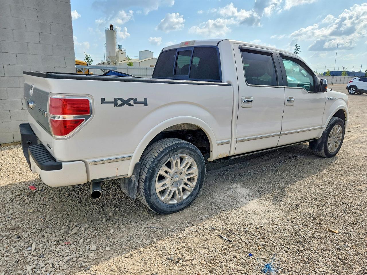 2011 Ford F150 Supercrew White vin: 1FTFW1EFXBFA36287