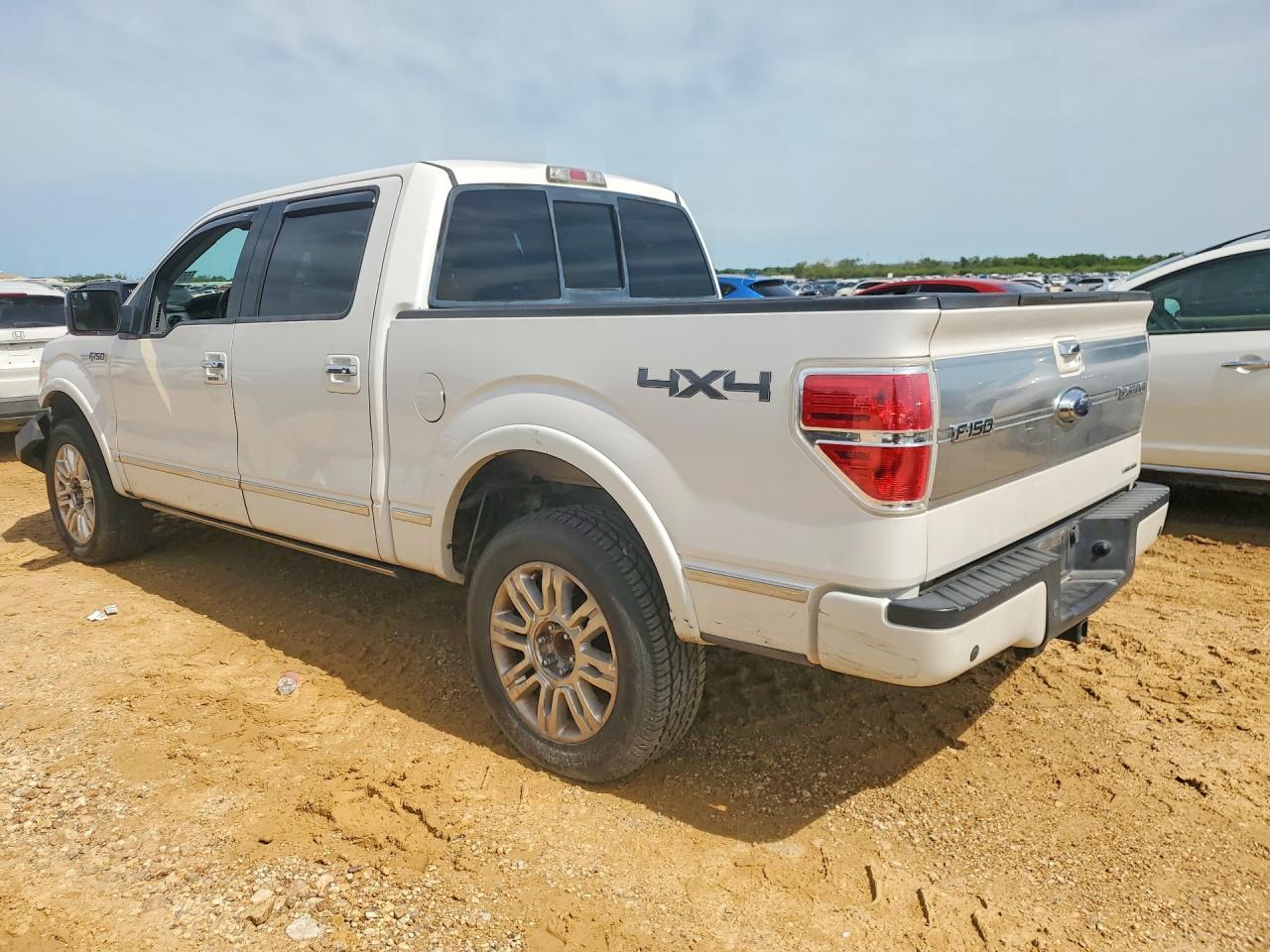 2011 Ford F150 Supercrew White vin: 1FTFW1EFXBFC38434