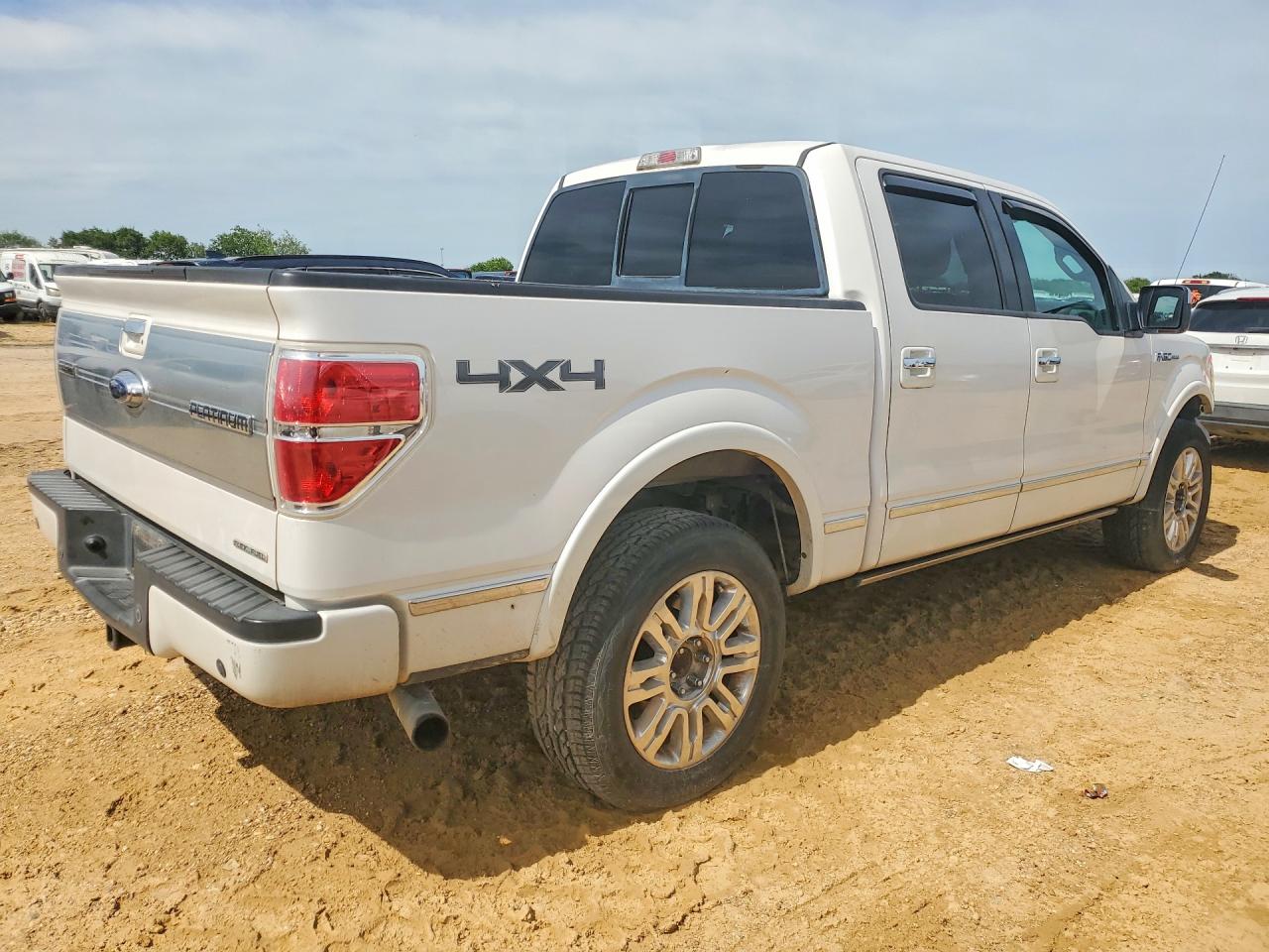 2011 Ford F150 Supercrew White vin: 1FTFW1EFXBFC38434
