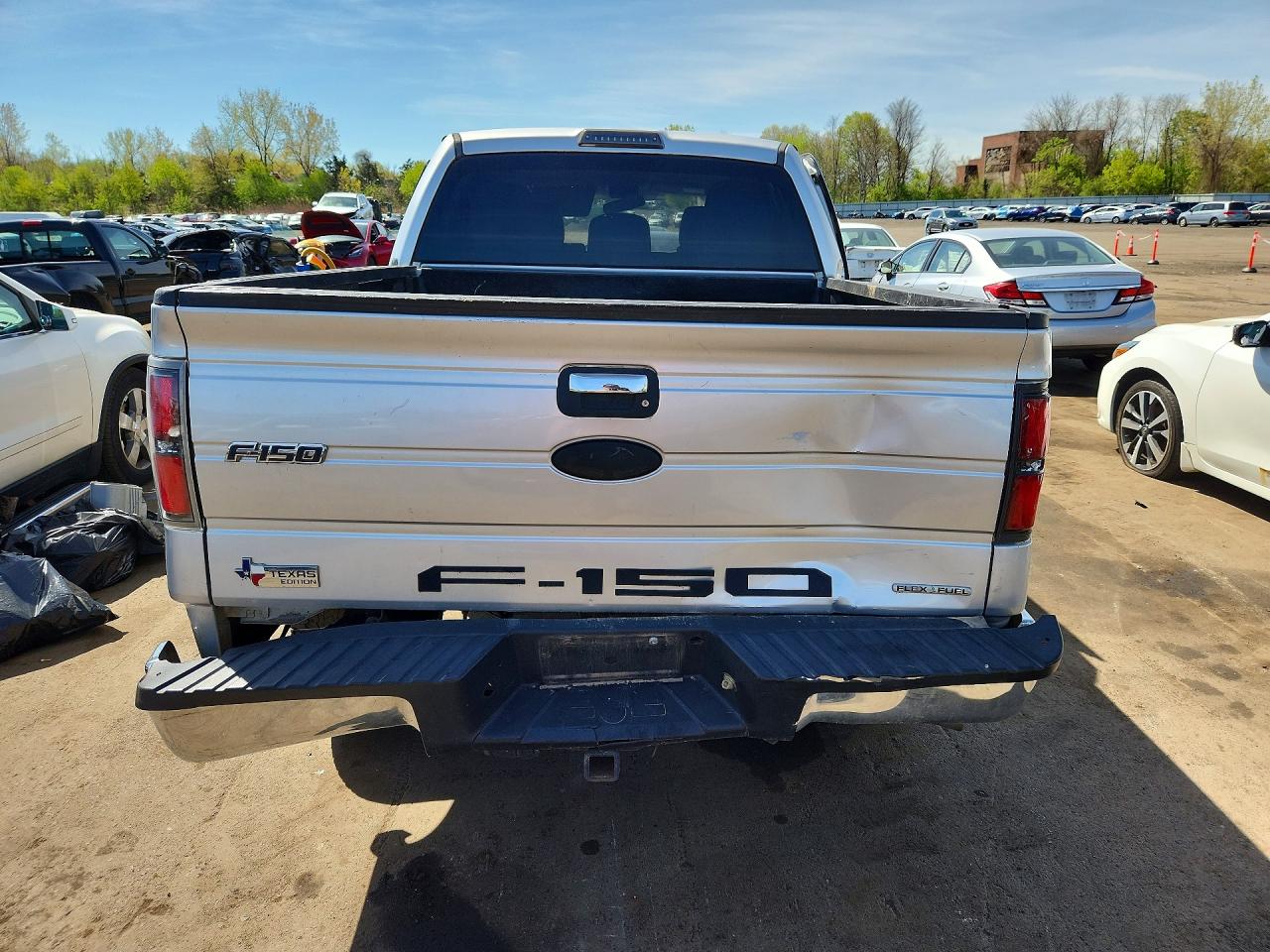 2011 Ford F150 Supercrew Silver vin: 1FTFW1EFXBFC65018