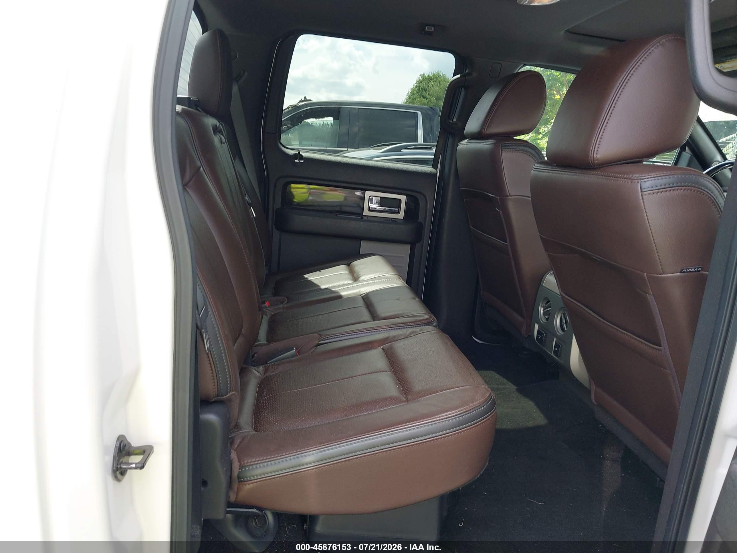 2011 Ford F-150 Platinum Белый vin: 1FTFW1EFXBFC84216