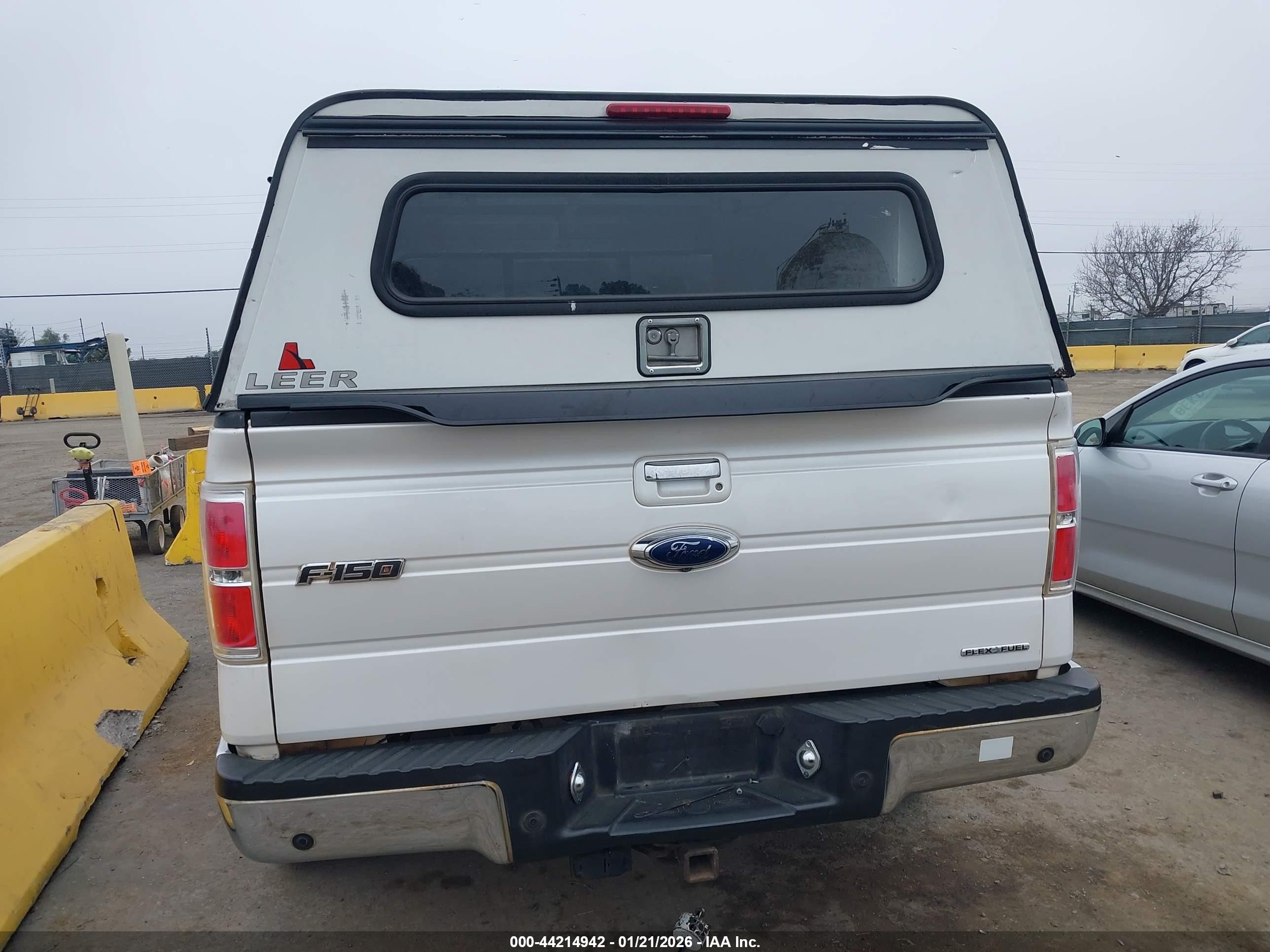 2011 Ford F-150 Lariat White vin: 1FTFW1EFXBFD22849