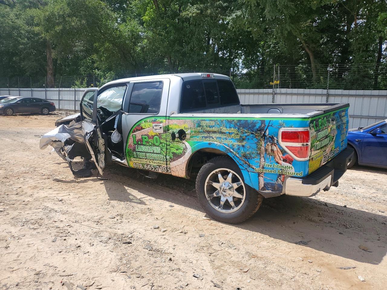 2011 Ford F150 Supercrew Silver vin: 1FTFW1EFXBFD35875