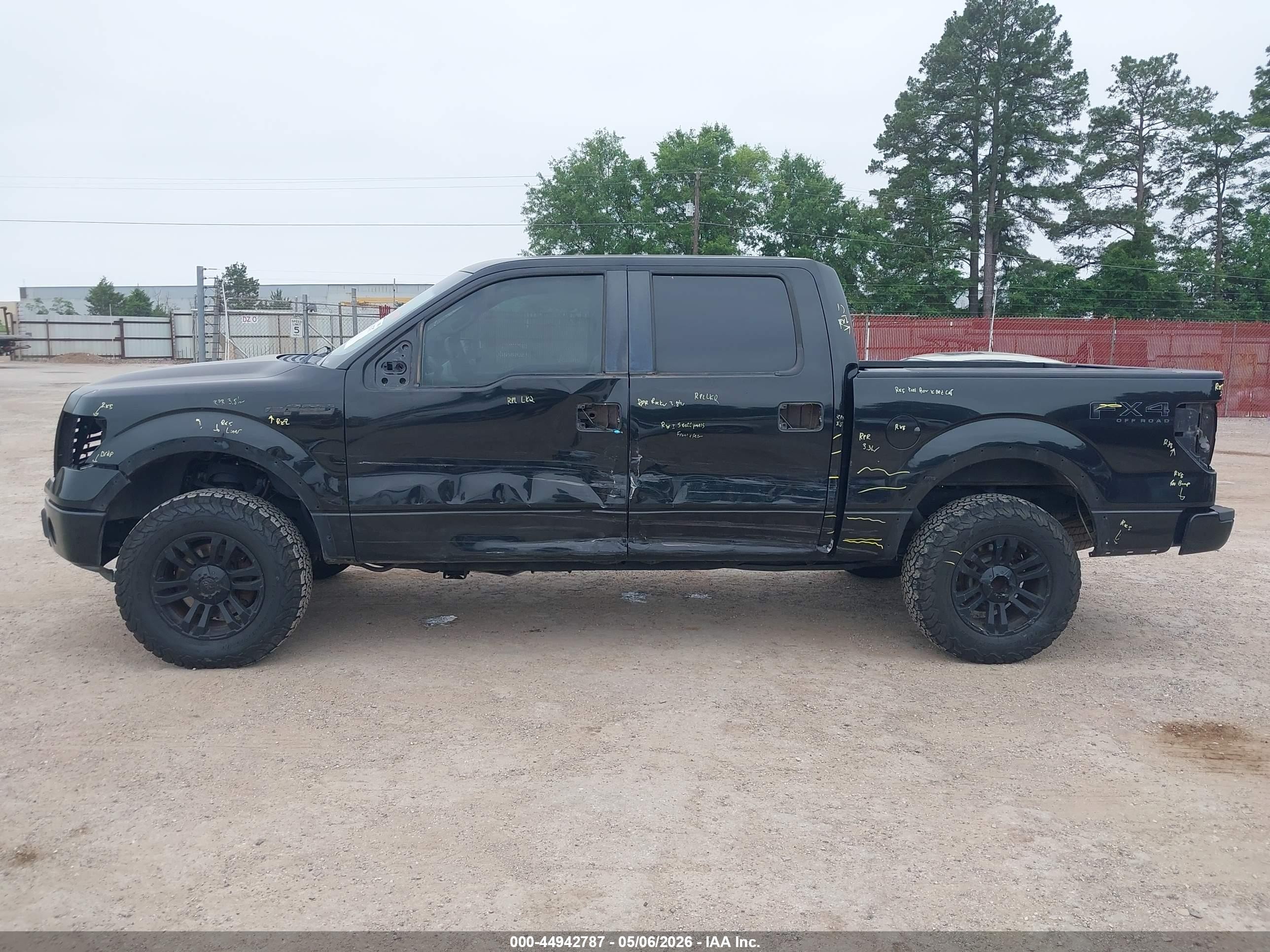 2011 Ford F-150 Fx4 Black vin: 1FTFW1EFXBKD43661