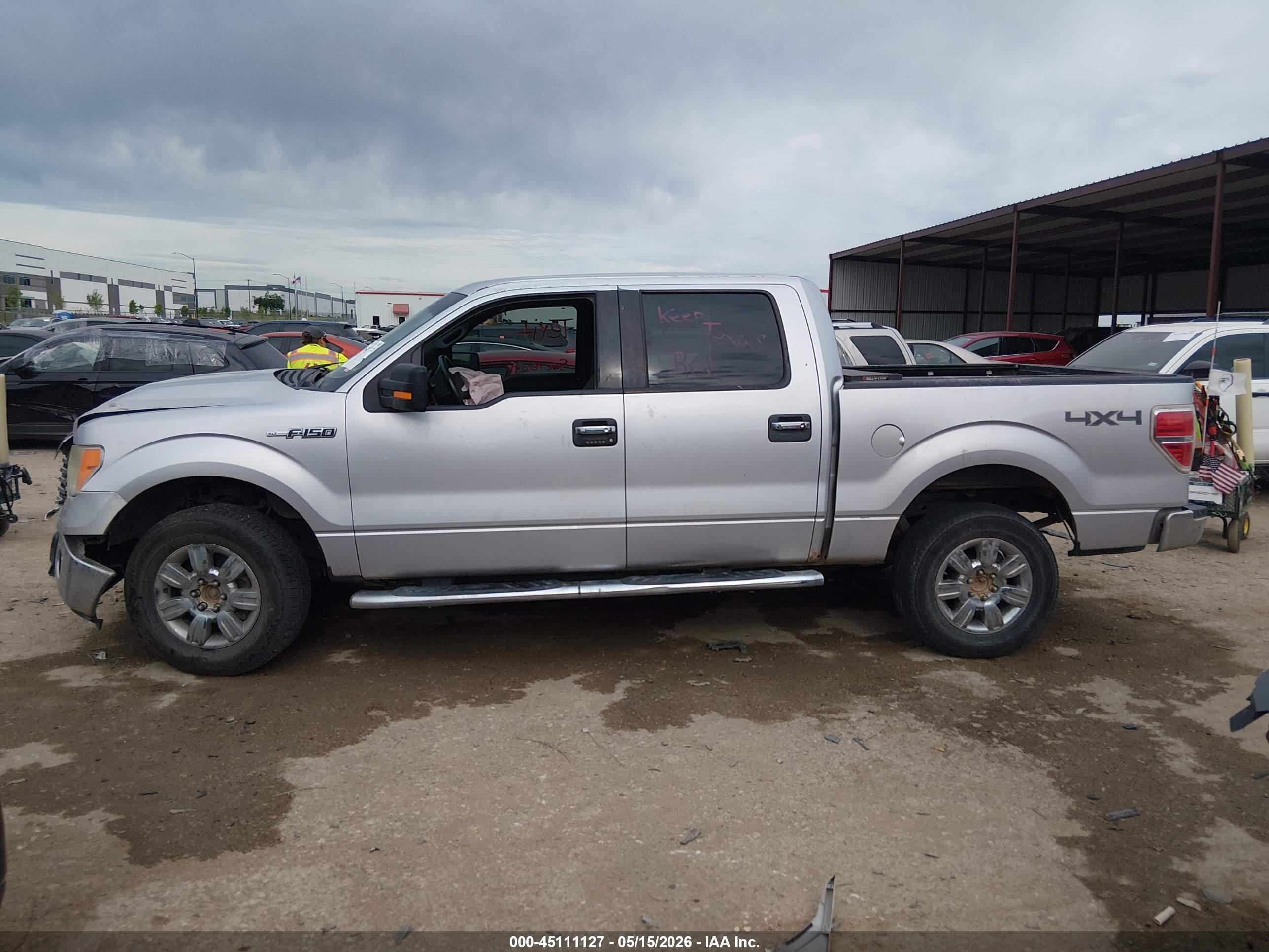 2011 Ford F-150 Xlt Silver vin: 1FTFW1EFXBKD76935