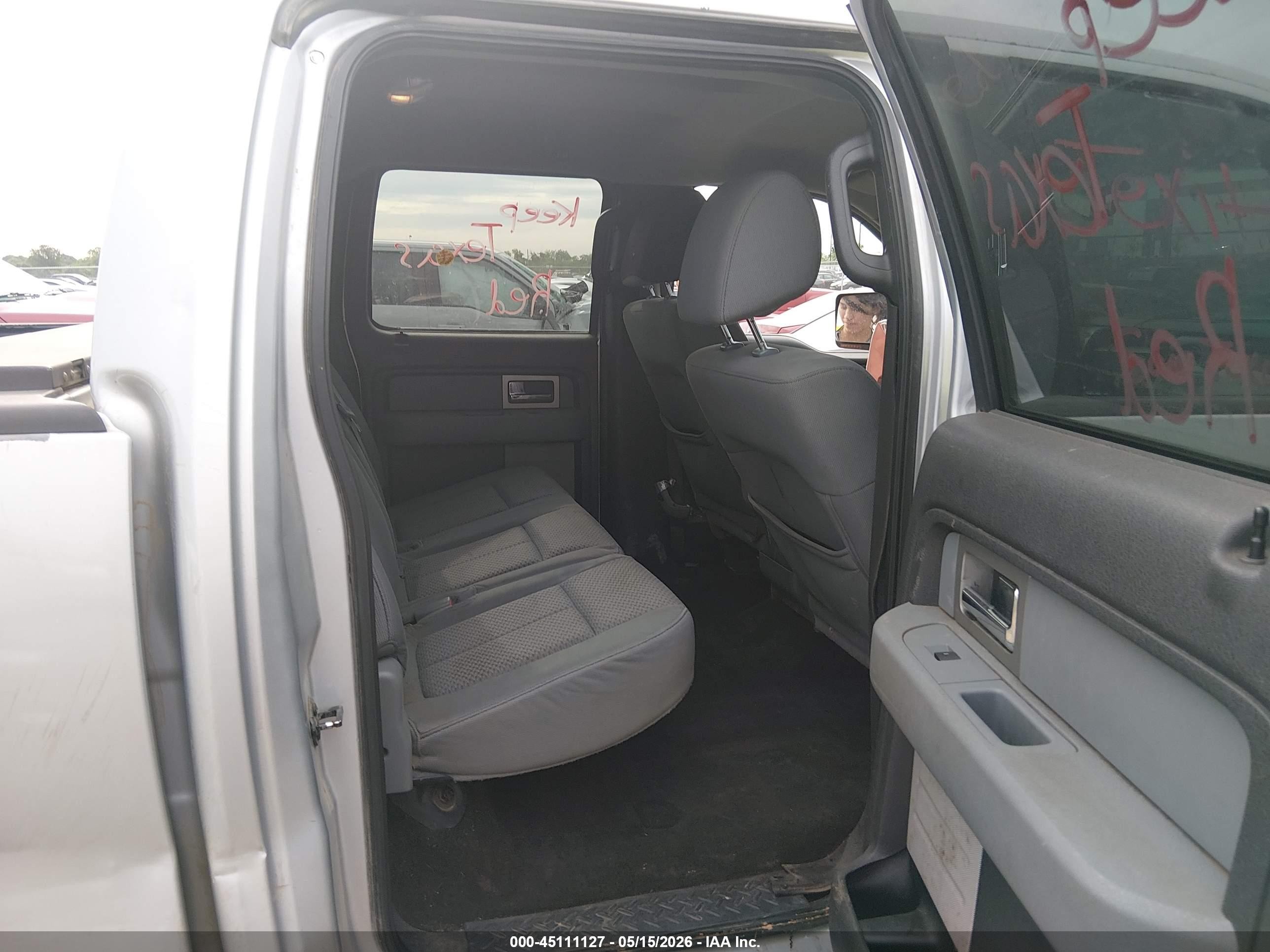 2011 Ford F-150 Xlt Silver vin: 1FTFW1EFXBKD76935