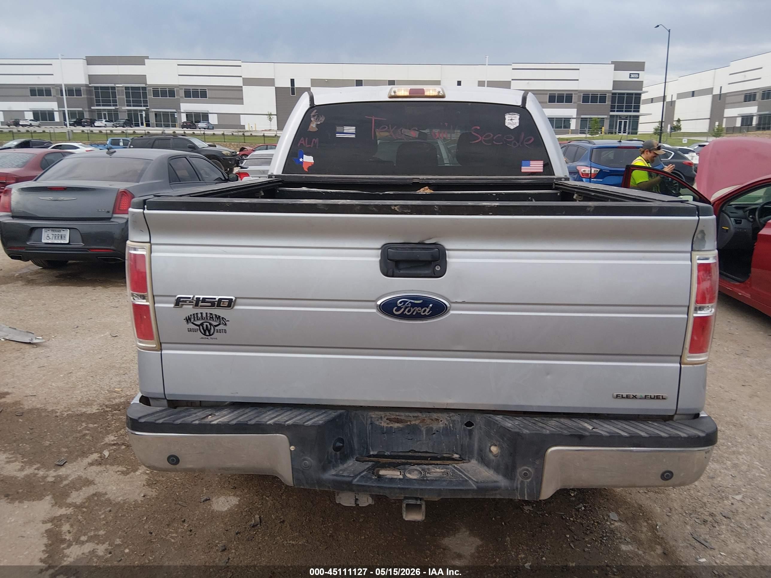 2011 Ford F-150 Xlt Silver vin: 1FTFW1EFXBKD76935