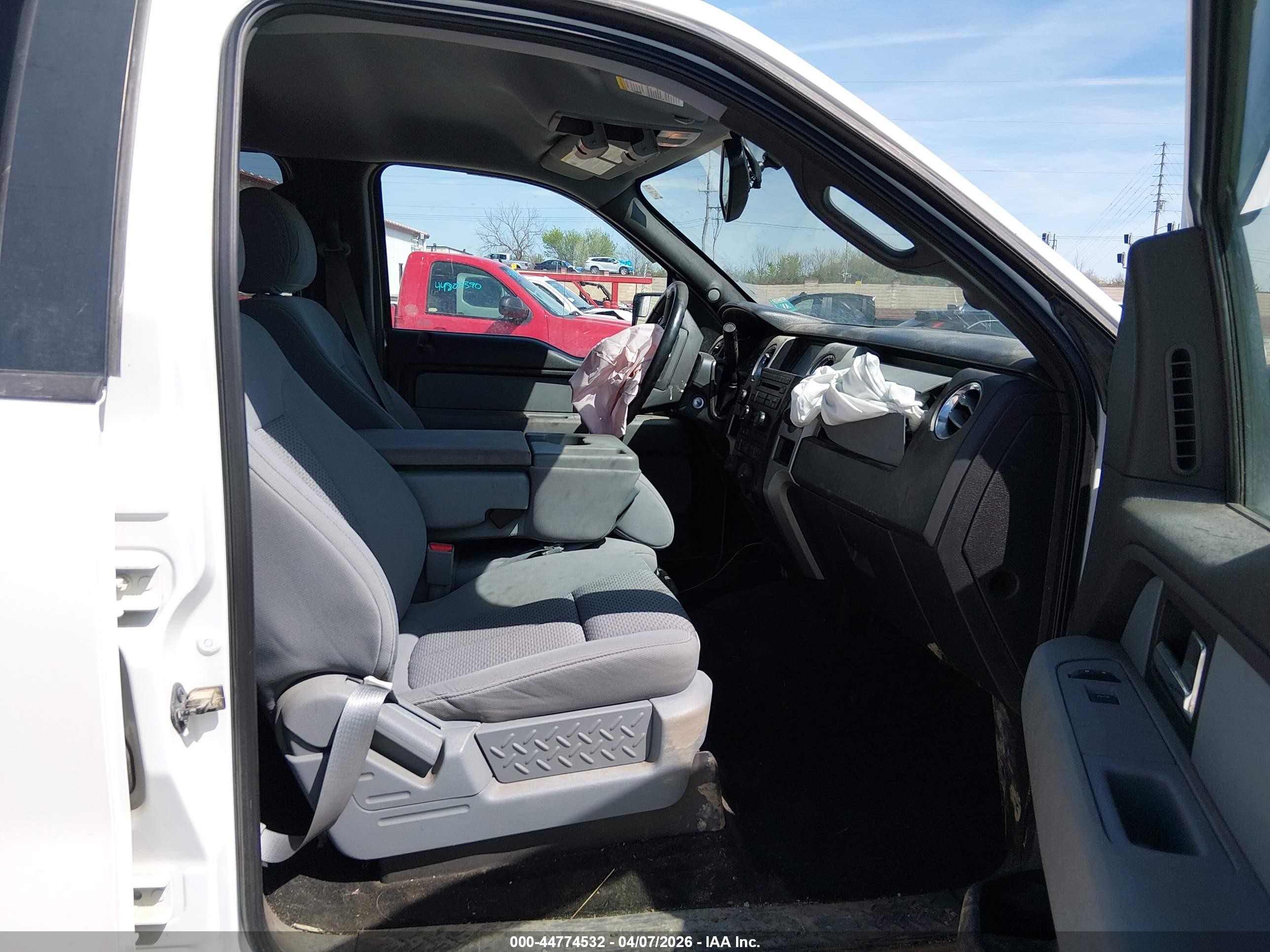 2012 Ford F-150 Xlt White vin: 1FTFW1EFXCFC41240