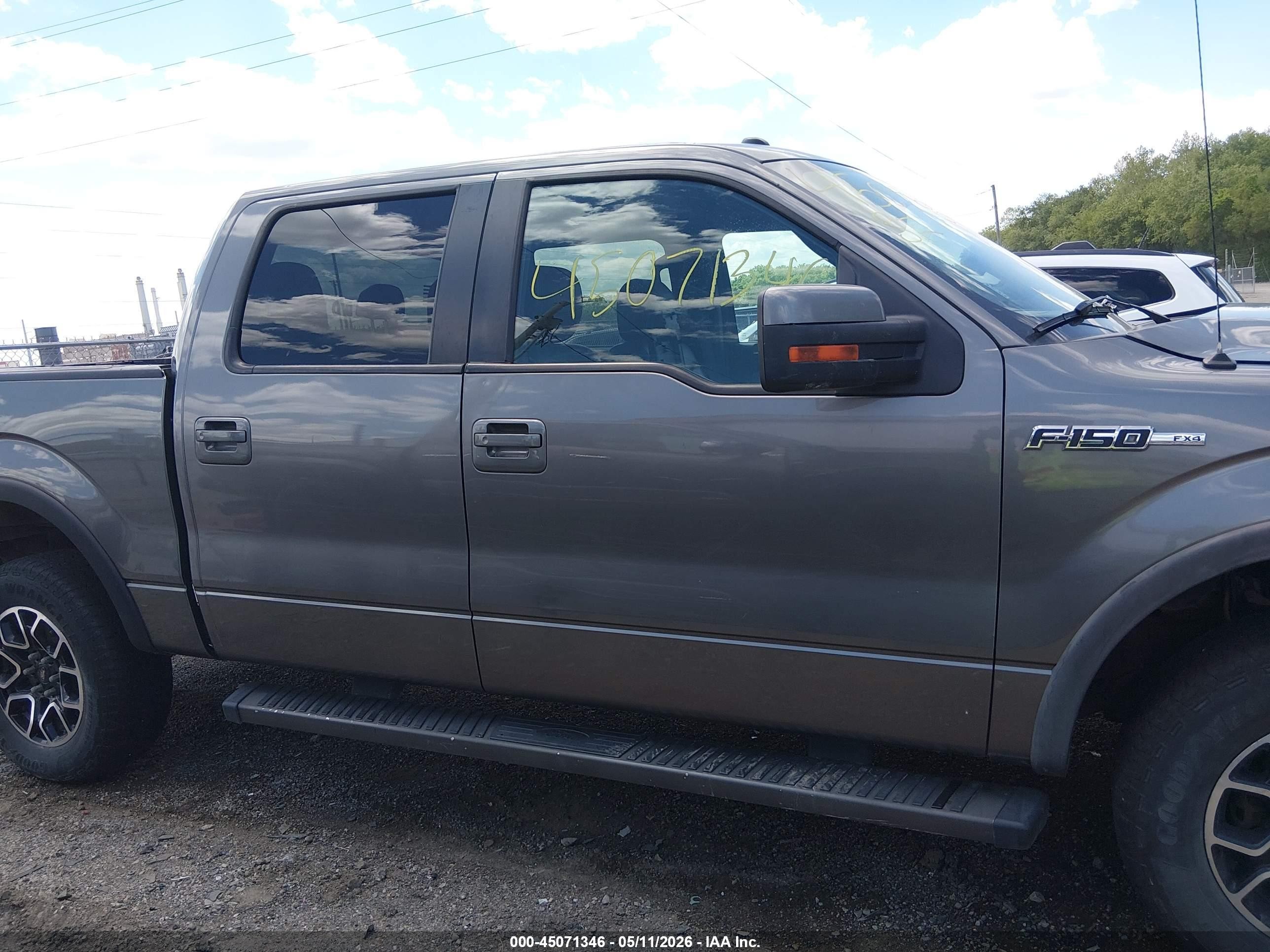 2013 Ford F-150 Fx4 Gray vin: 1FTFW1EFXDFA42111