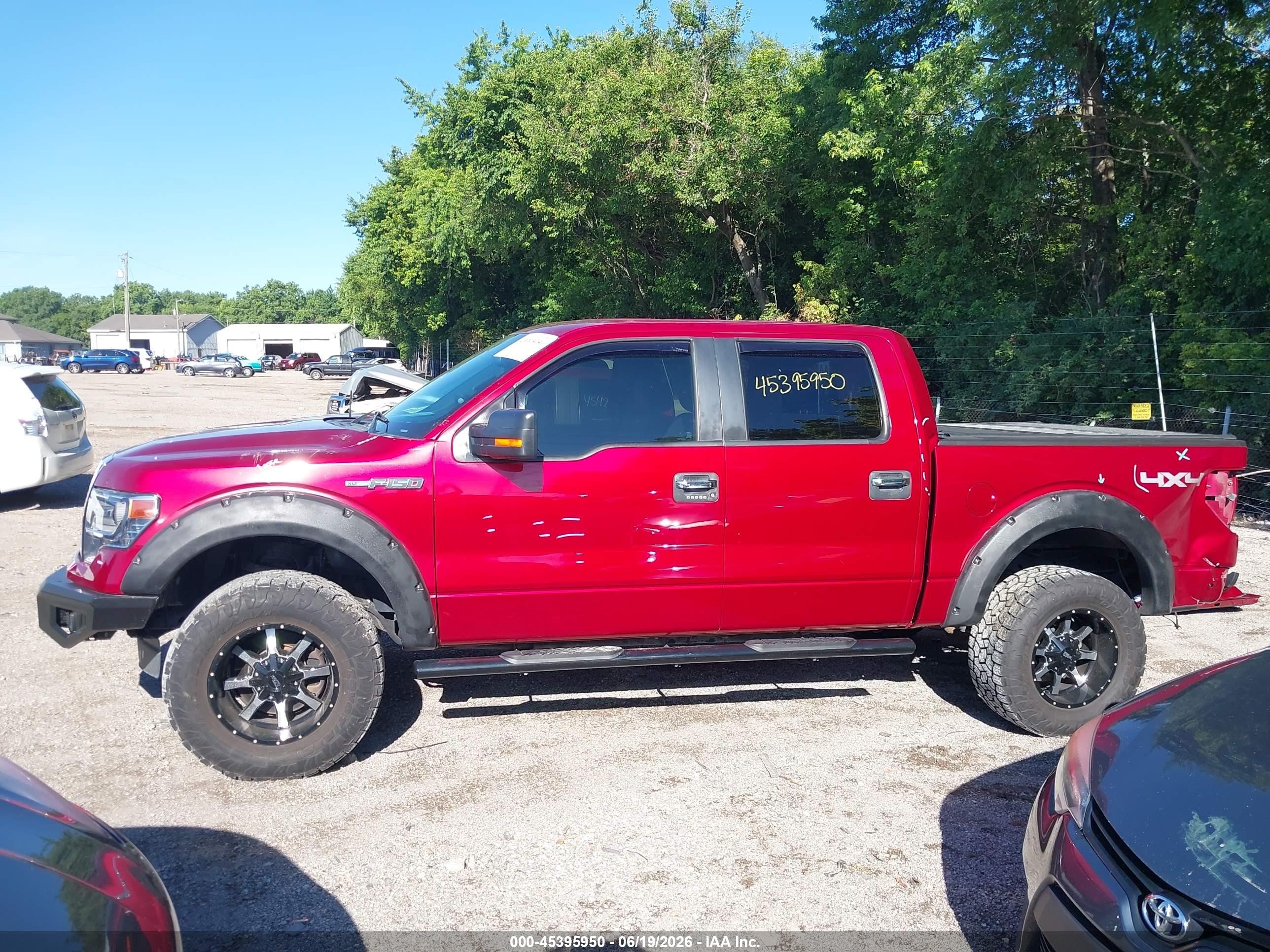 2014 Ford F-150 Xlt Red vin: 1FTFW1EFXEFC29978