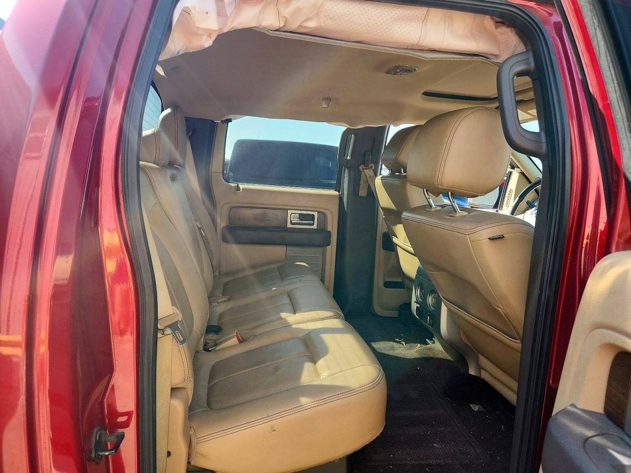 2014 Ford F150 Supercrew Red vin: 1FTFW1EFXEFC61569