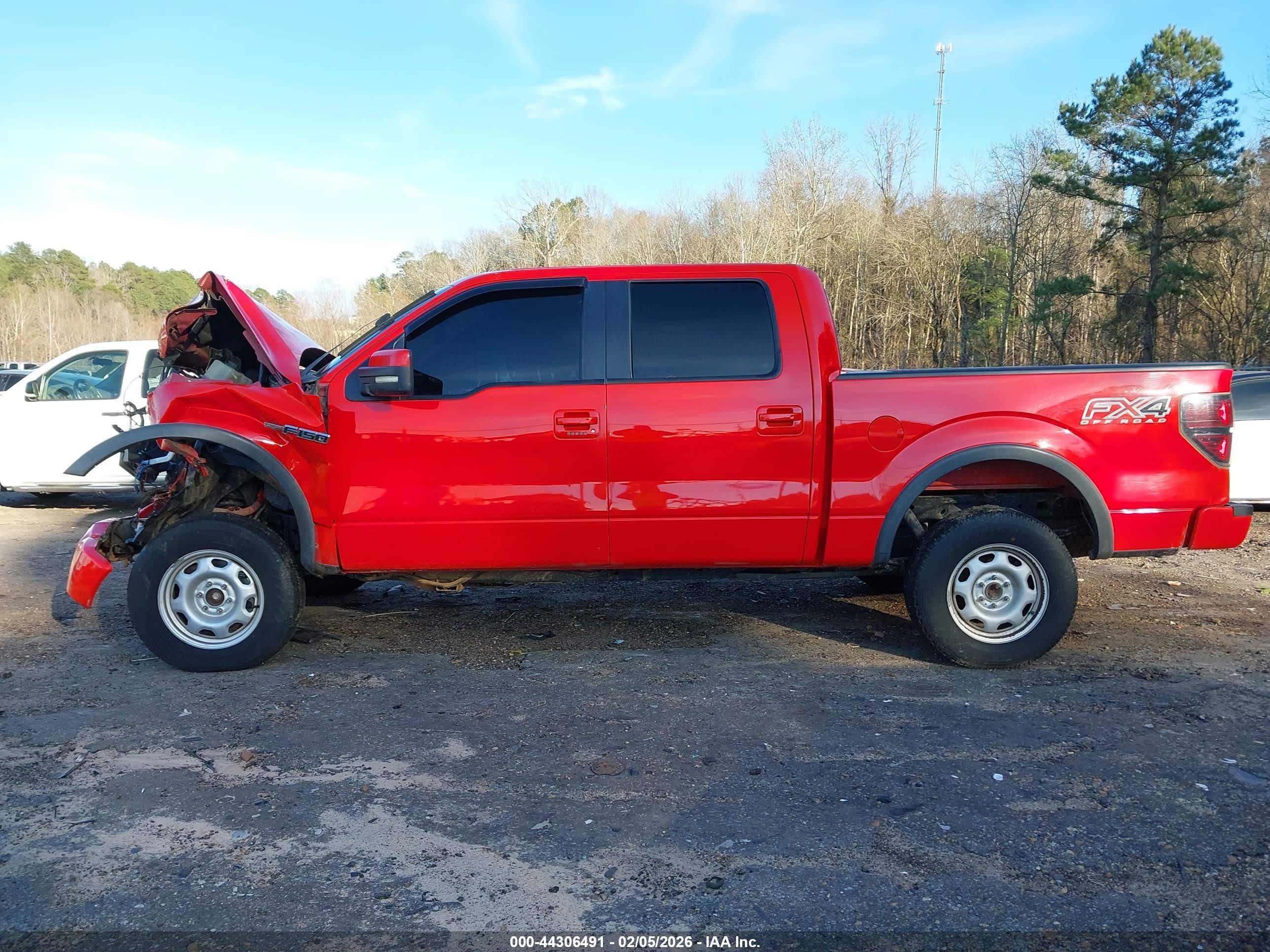 2014 Ford F-150 Fx4 Red vin: 1FTFW1EFXEKE42601