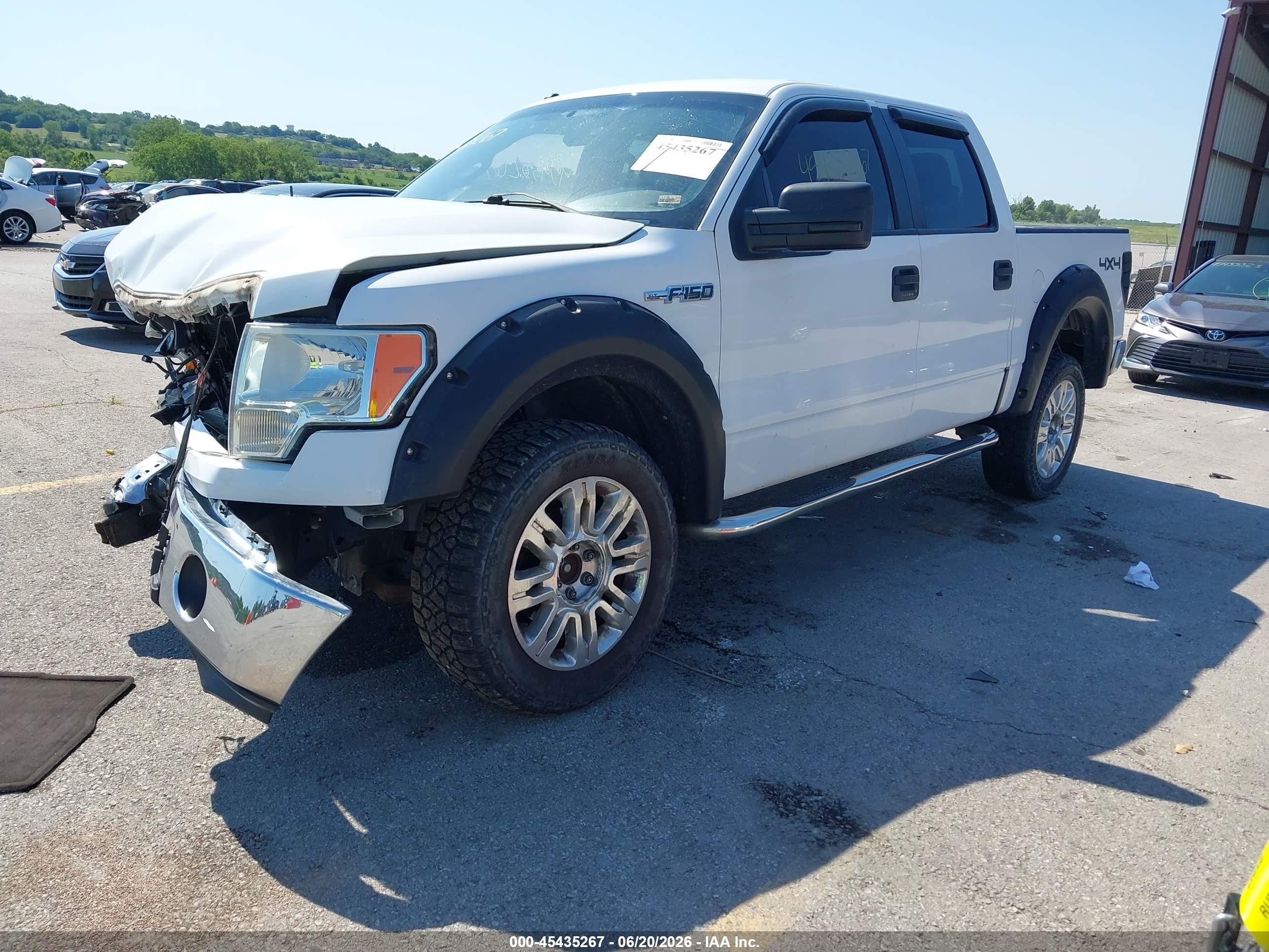 2014 Ford F-150 Xlt White vin: 1FTFW1EFXEKF22996