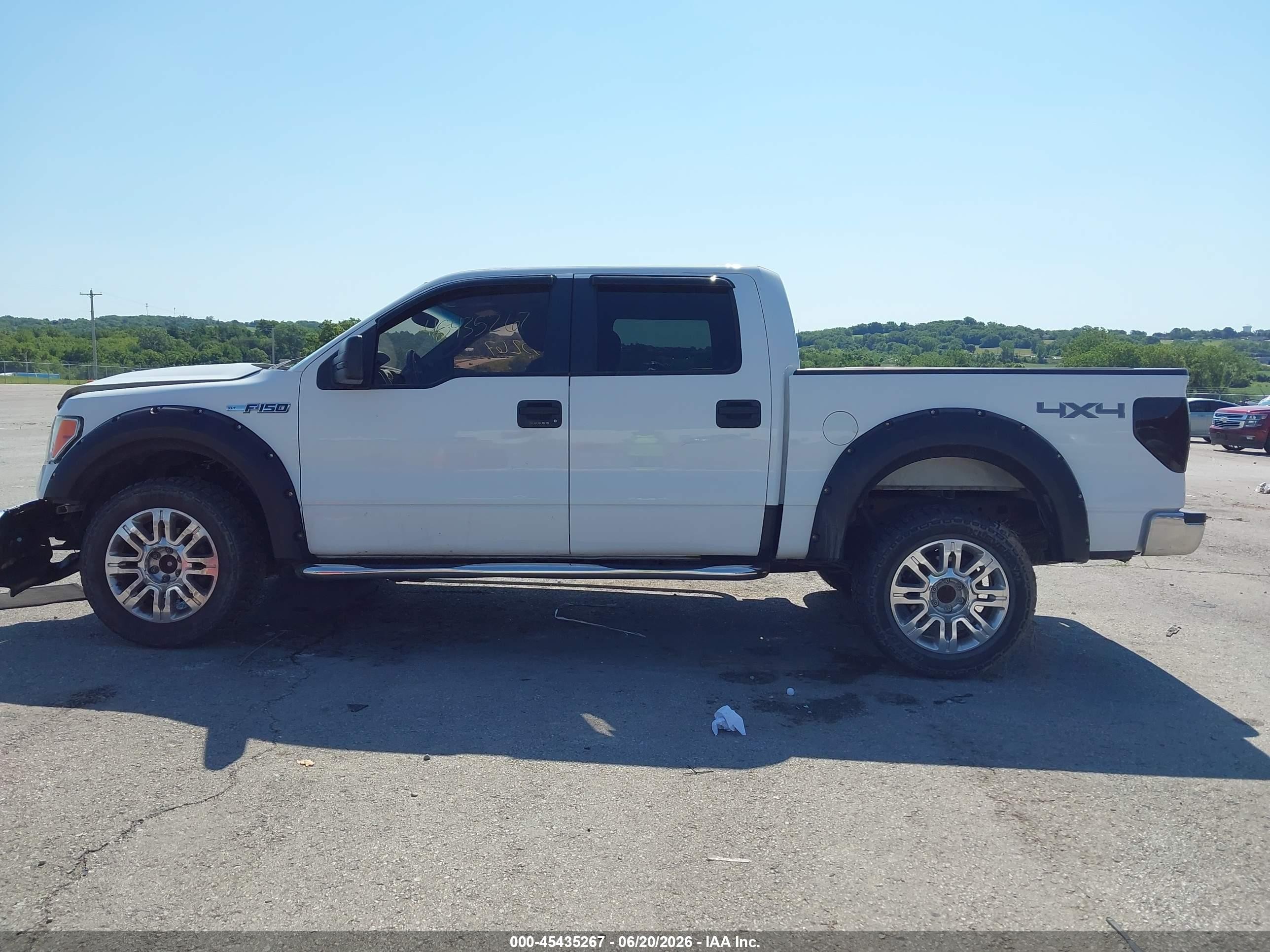 2014 Ford F-150 Xlt White vin: 1FTFW1EFXEKF22996