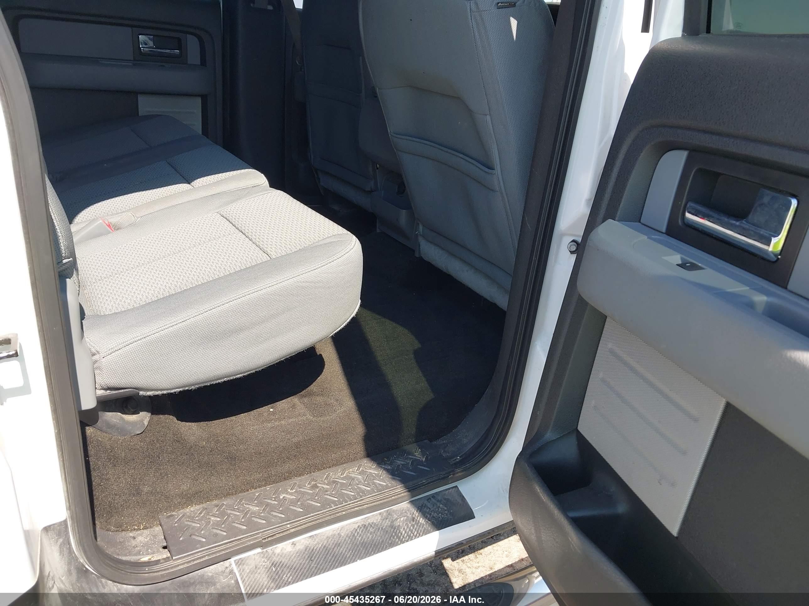 2014 Ford F-150 Xlt White vin: 1FTFW1EFXEKF22996