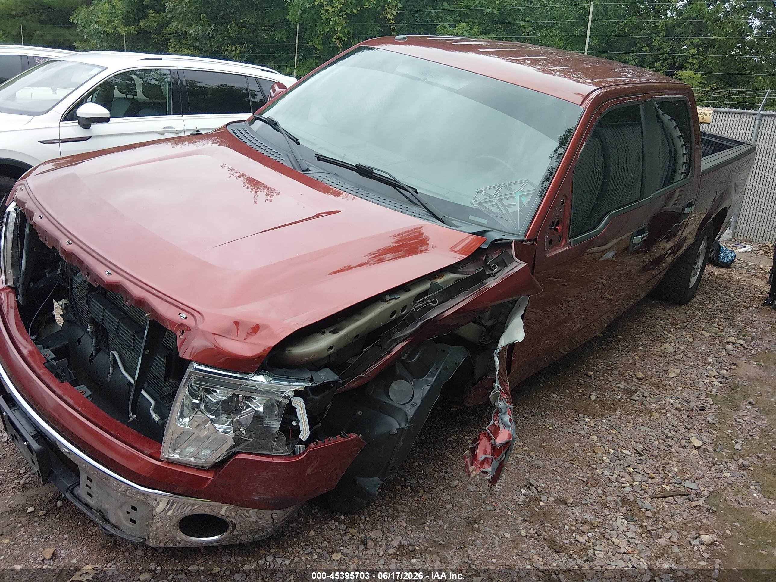 2014 Ford F-150 Xlt Maroon vin: 1FTFW1EFXEKF34226