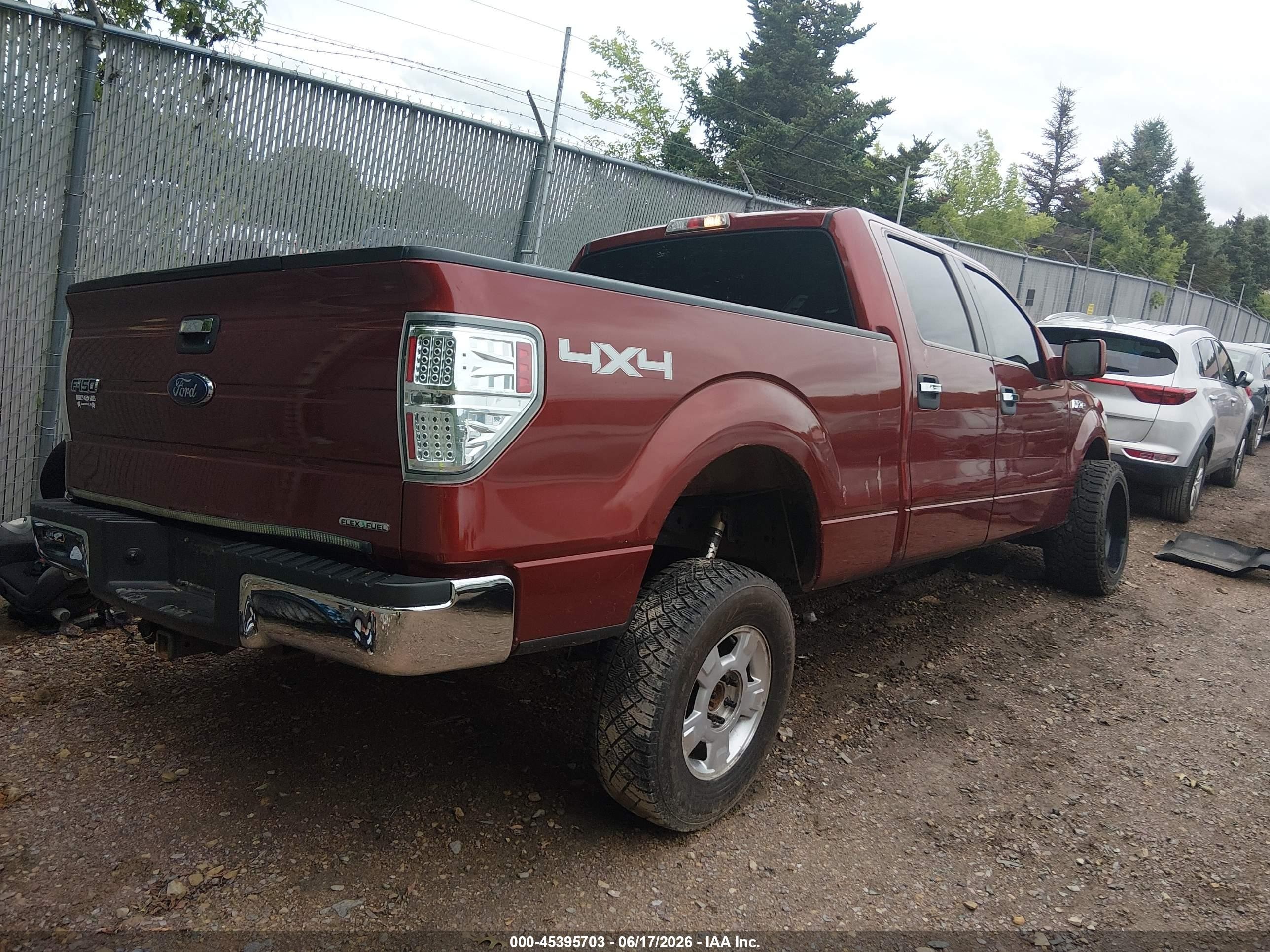 2014 Ford F-150 Xlt Maroon vin: 1FTFW1EFXEKF34226