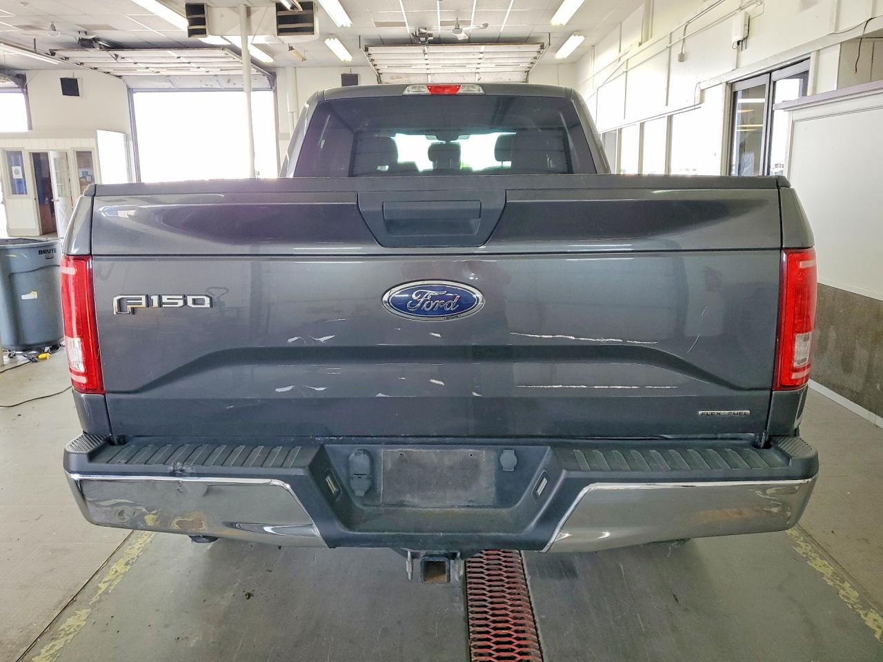2016 Ford F150 Supercrew Gray vin: 1FTFW1EFXGFA48320