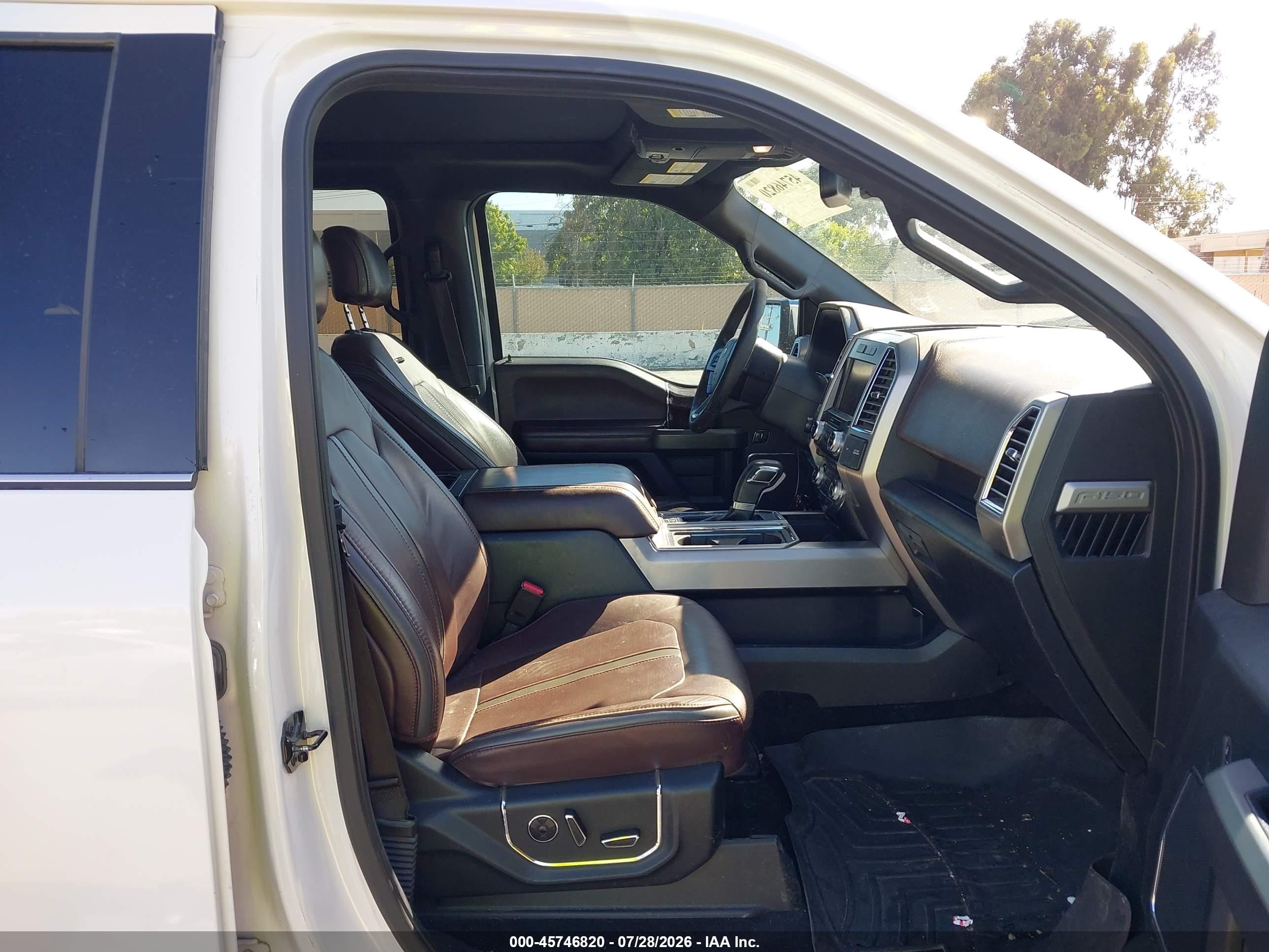 2015 Ford F-150 Platinum Белый vin: 1FTFW1EG0FFC76575