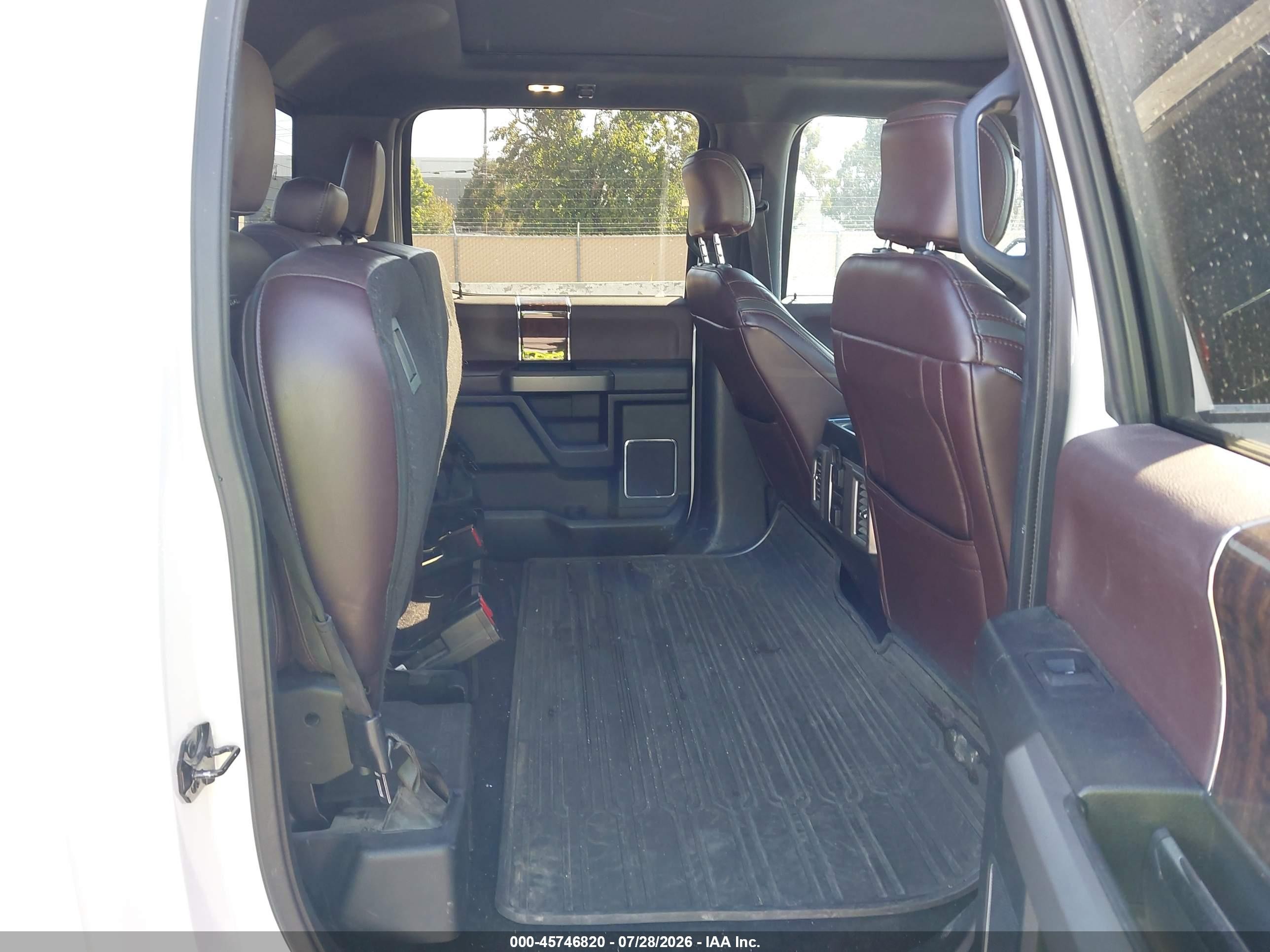 2015 Ford F-150 Platinum Белый vin: 1FTFW1EG0FFC76575