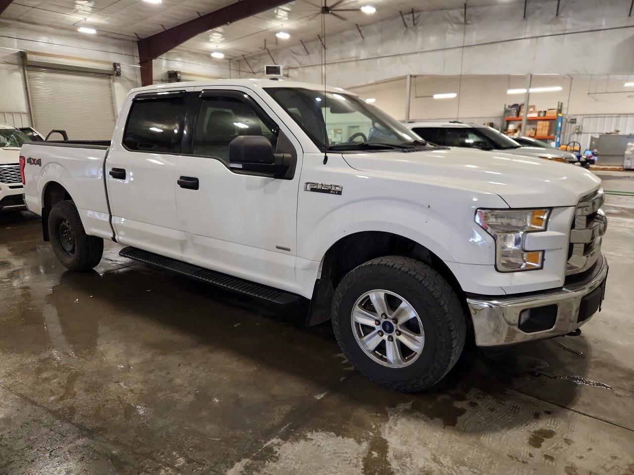 2017 Ford F150 Supercrew White vin: 1FTFW1EG1HFC06182