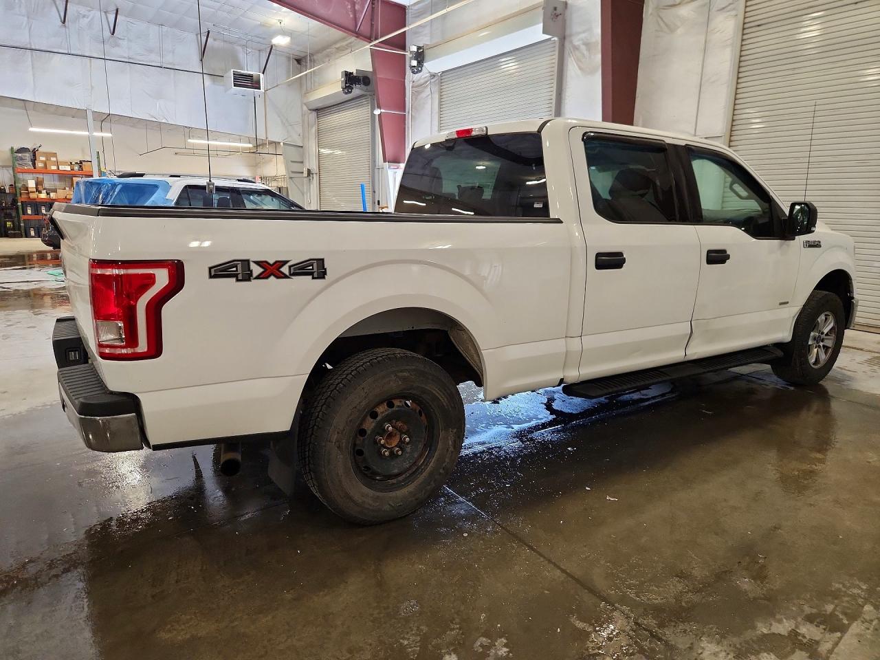 2017 Ford F150 Supercrew White vin: 1FTFW1EG1HFC06182