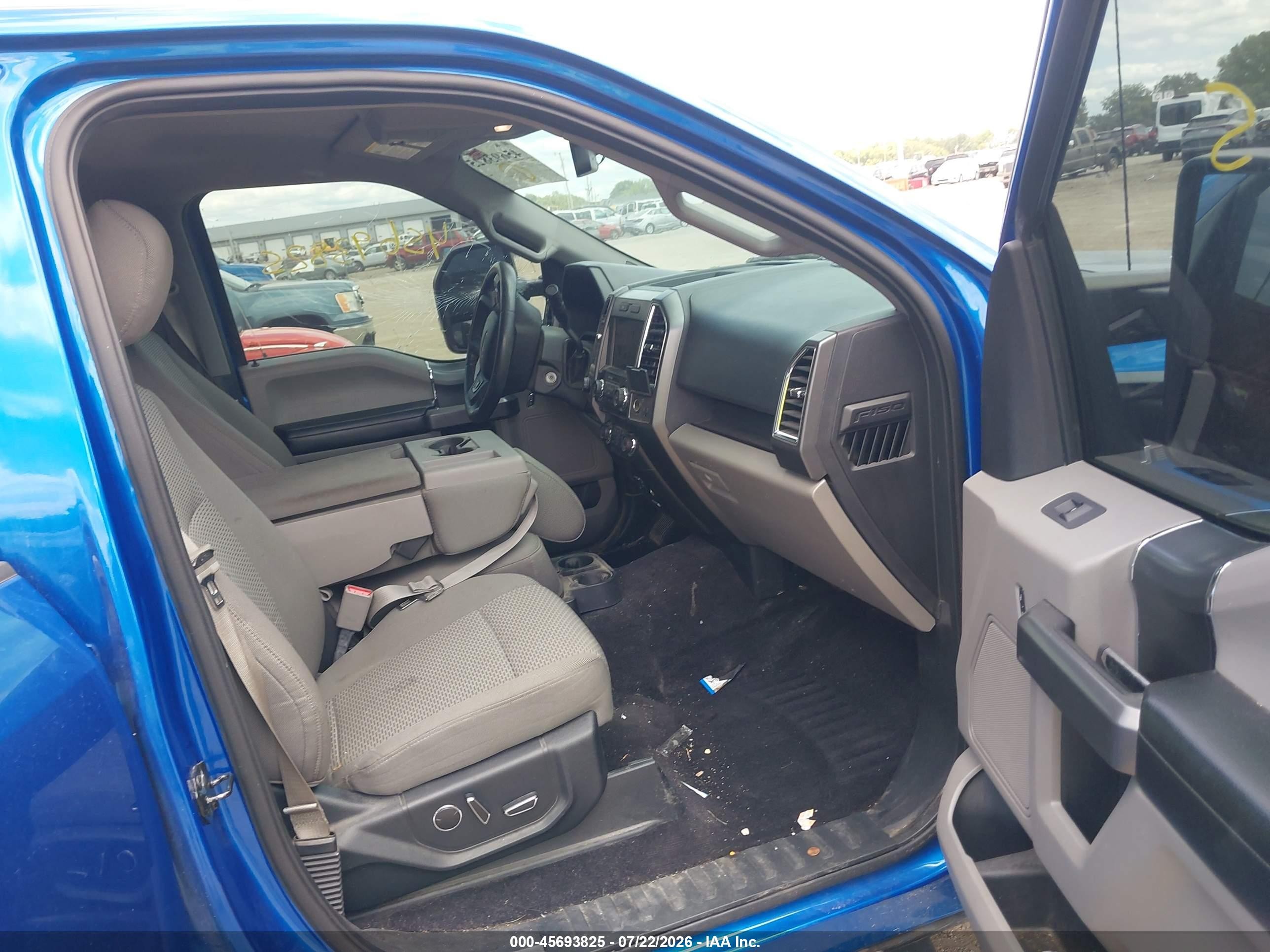 2015 Ford F-150 Xlt Синий vin: 1FTFW1EG2FFC50964