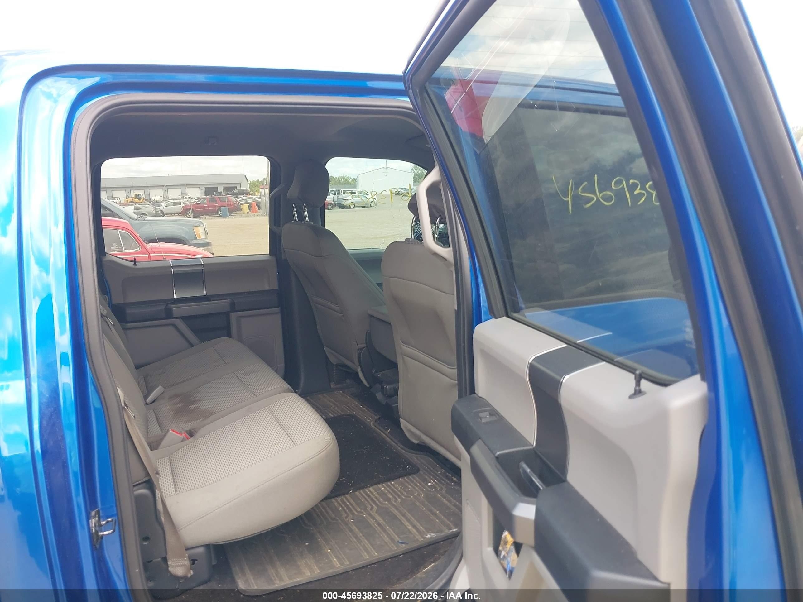 2015 Ford F-150 Xlt Синий vin: 1FTFW1EG2FFC50964