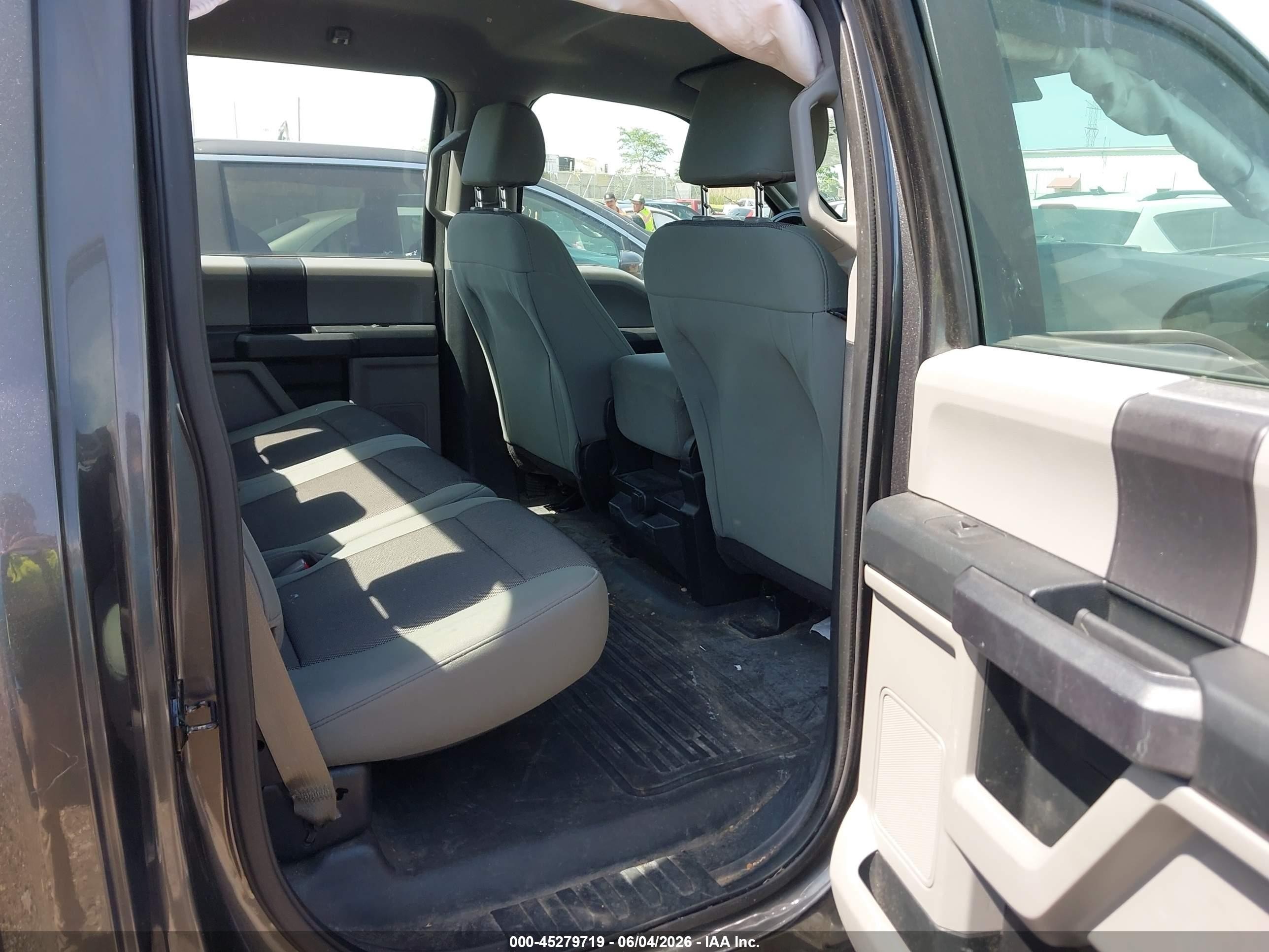 2015 Ford F-150 Xl Gray vin: 1FTFW1EG3FFD04613