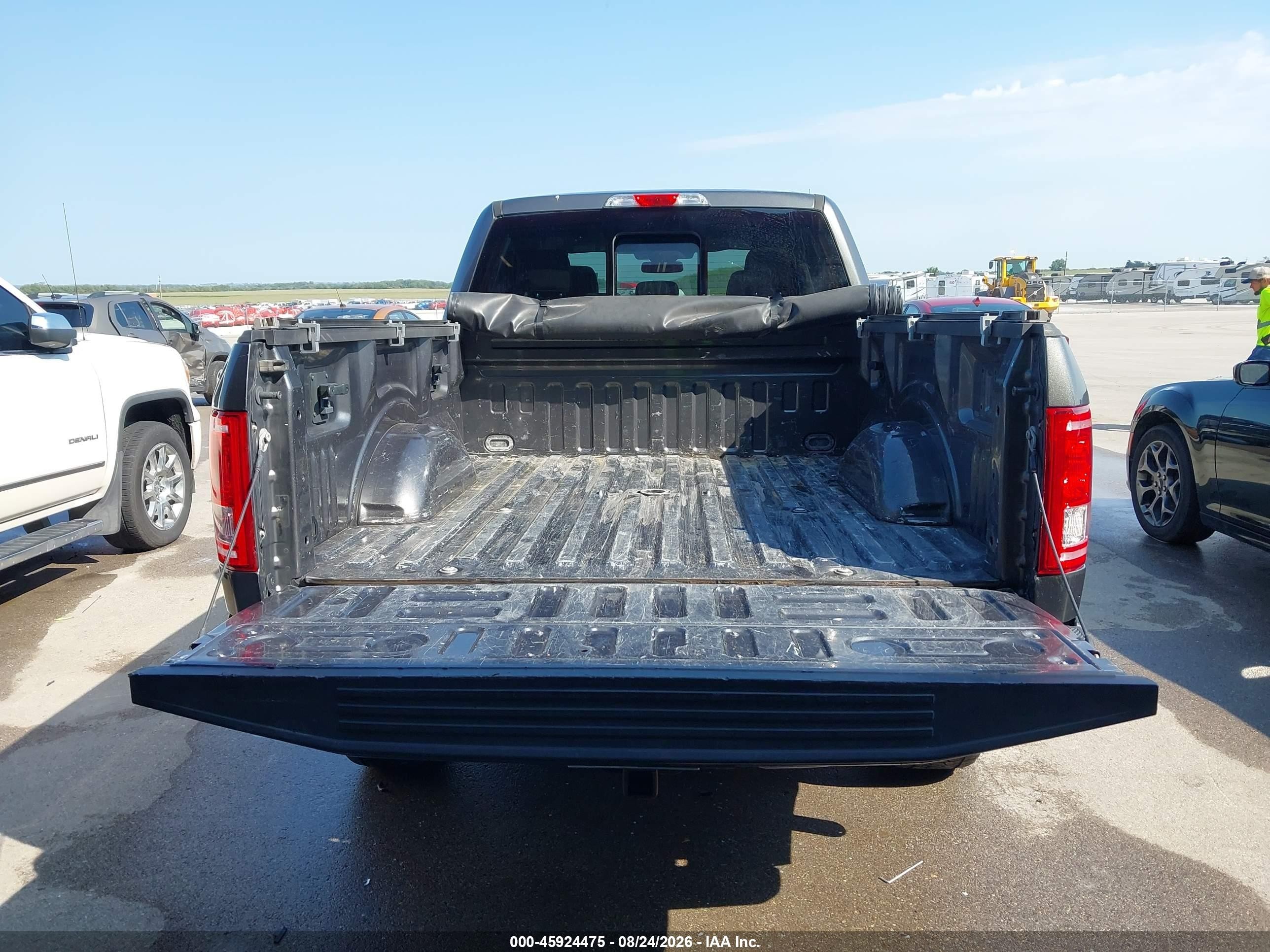 2015 Ford F-150 Xlt Gray vin: 1FTFW1EG5FFA10601
